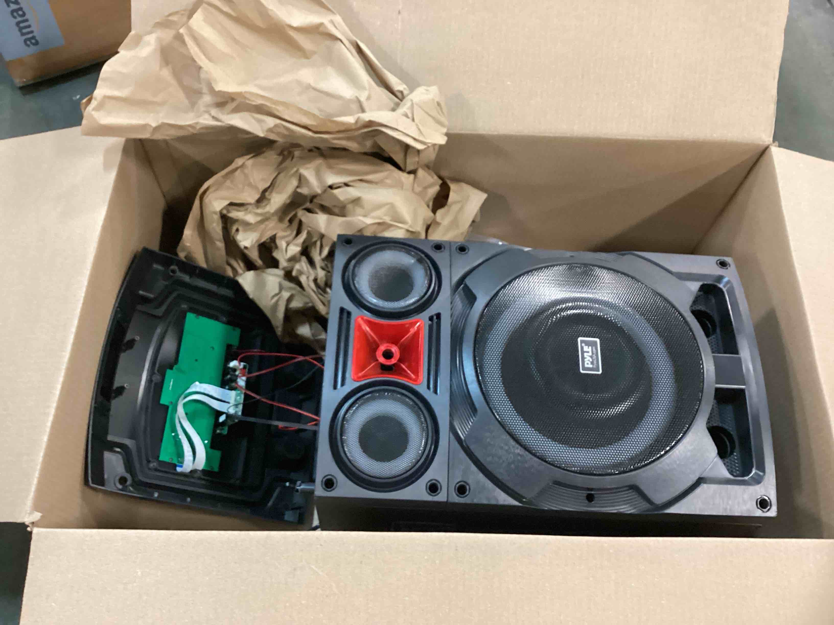 https://s3.amazonaws.com/lotting-images-prod/bidfta/ORG6821392_1721097091737.jpeg