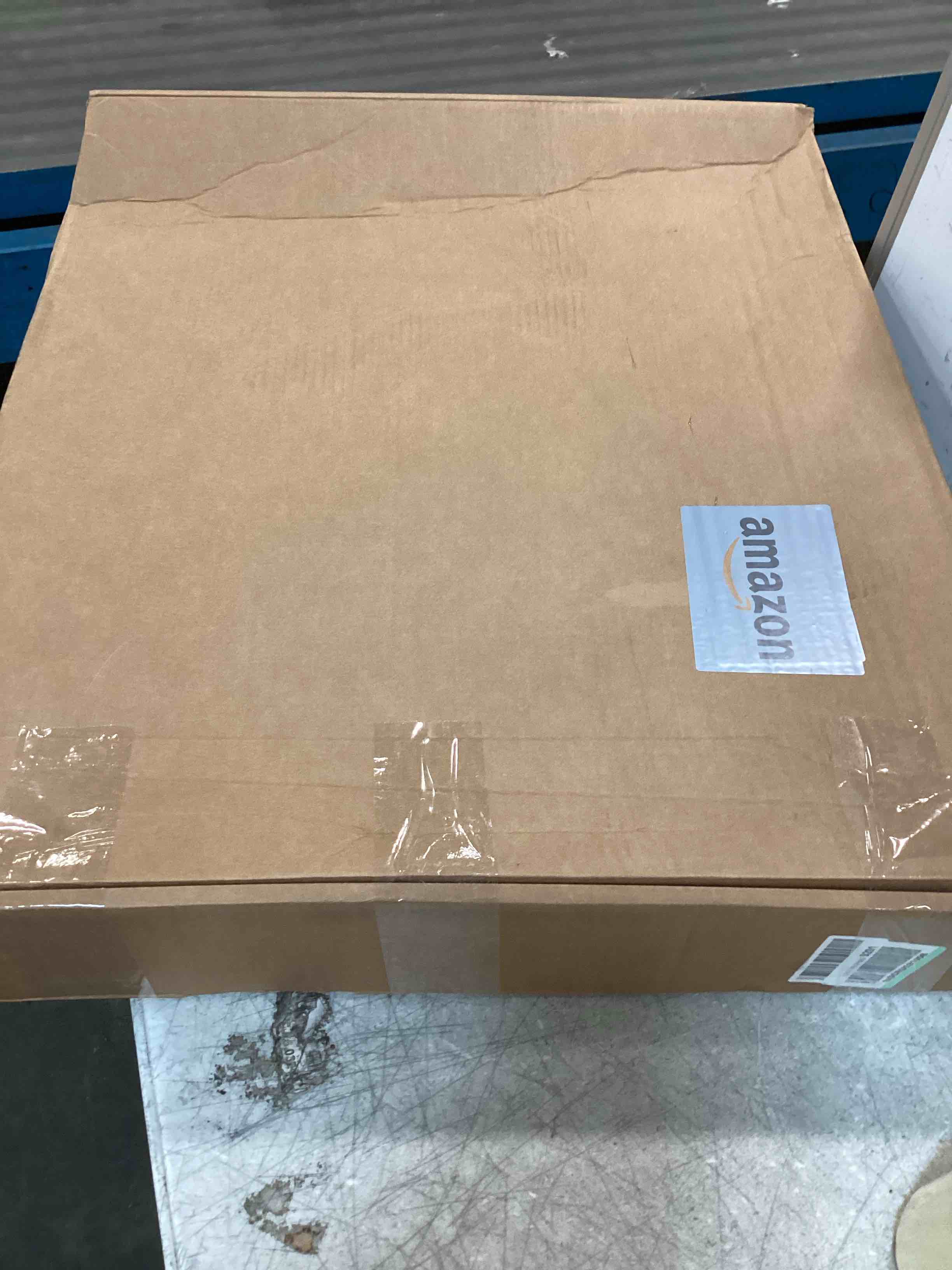 https://s3.amazonaws.com/lotting-images-prod/bidfta/ORG6822335_1721867330420.jpeg