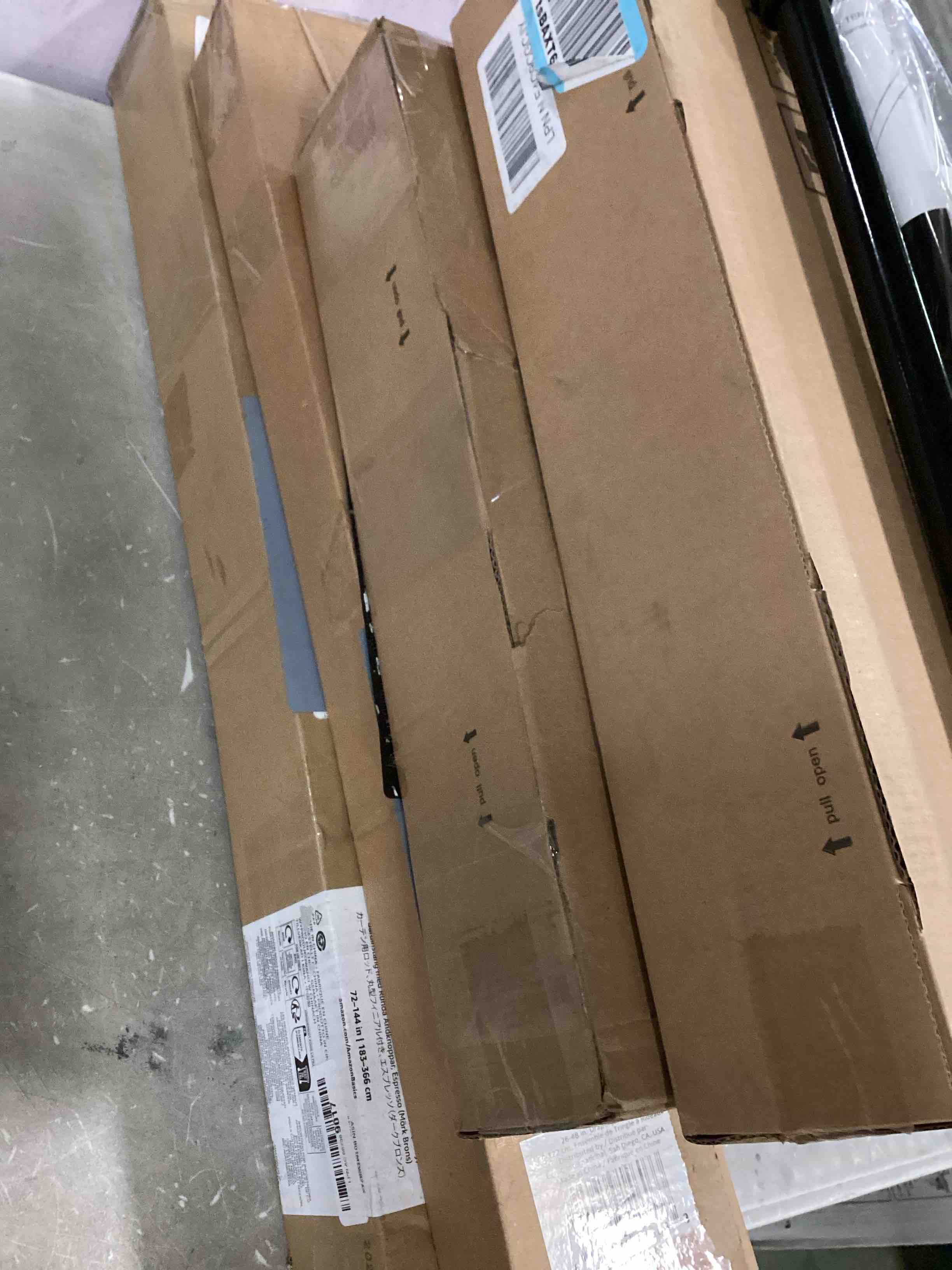 https://s3.amazonaws.com/lotting-images-prod/bidfta/ORG6822379_1722489145544.jpeg