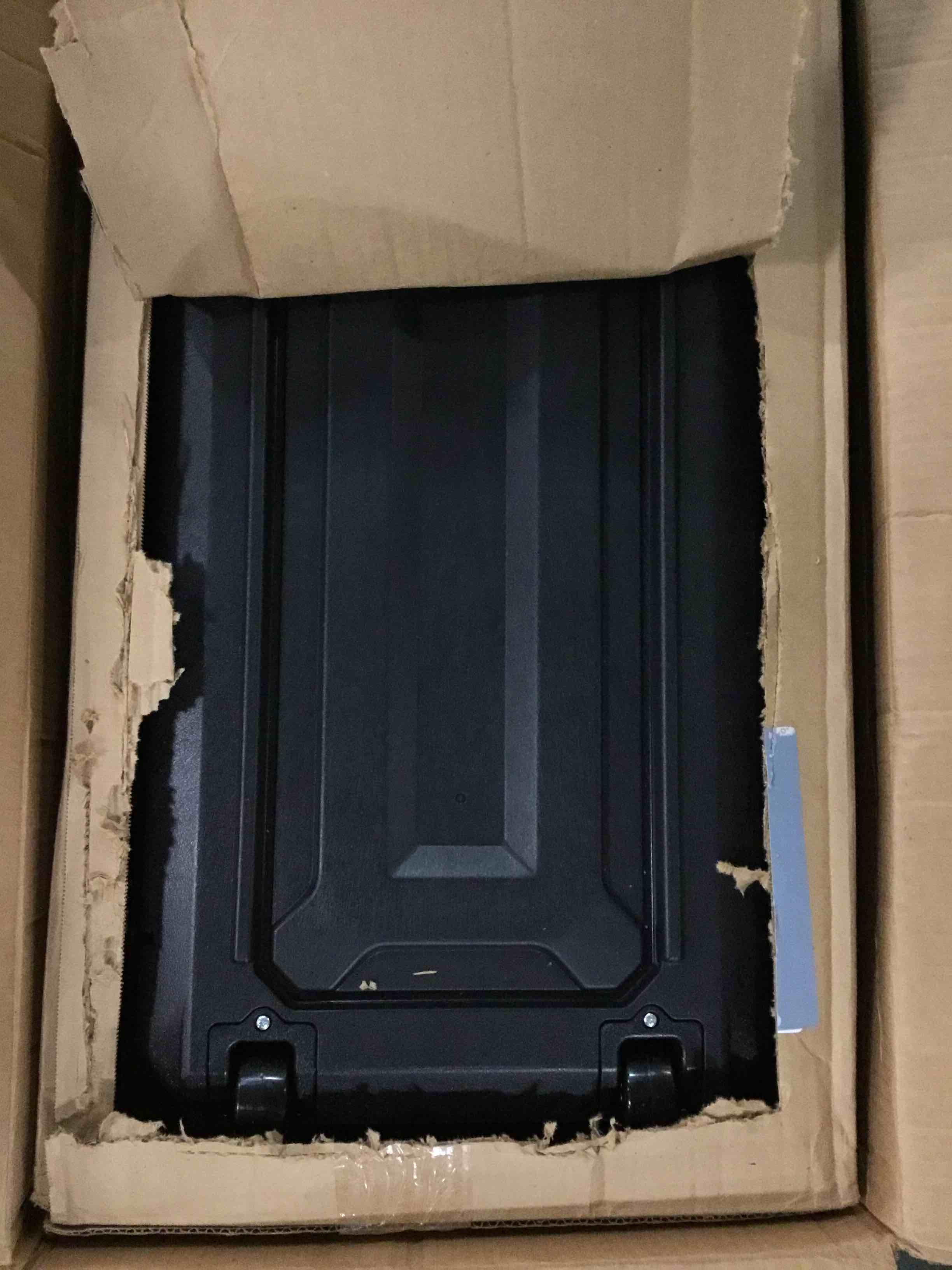 https://s3.amazonaws.com/lotting-images-prod/bidfta/ORG6822758_1721085691920.jpeg