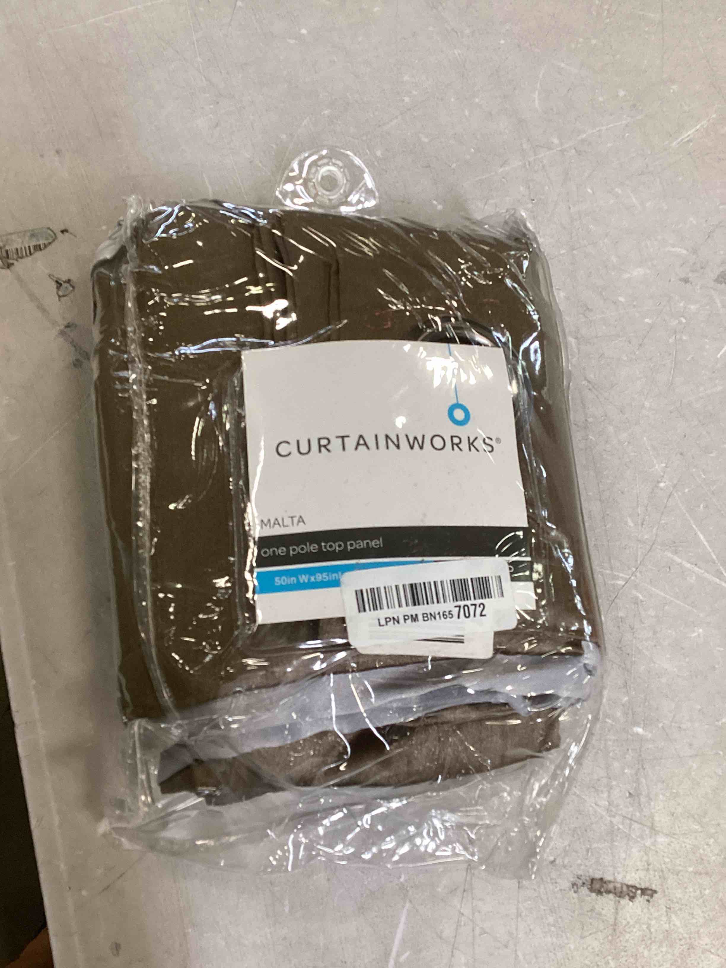 https://s3.amazonaws.com/lotting-images-prod/bidfta/ORG6823557_1721326346020.jpeg