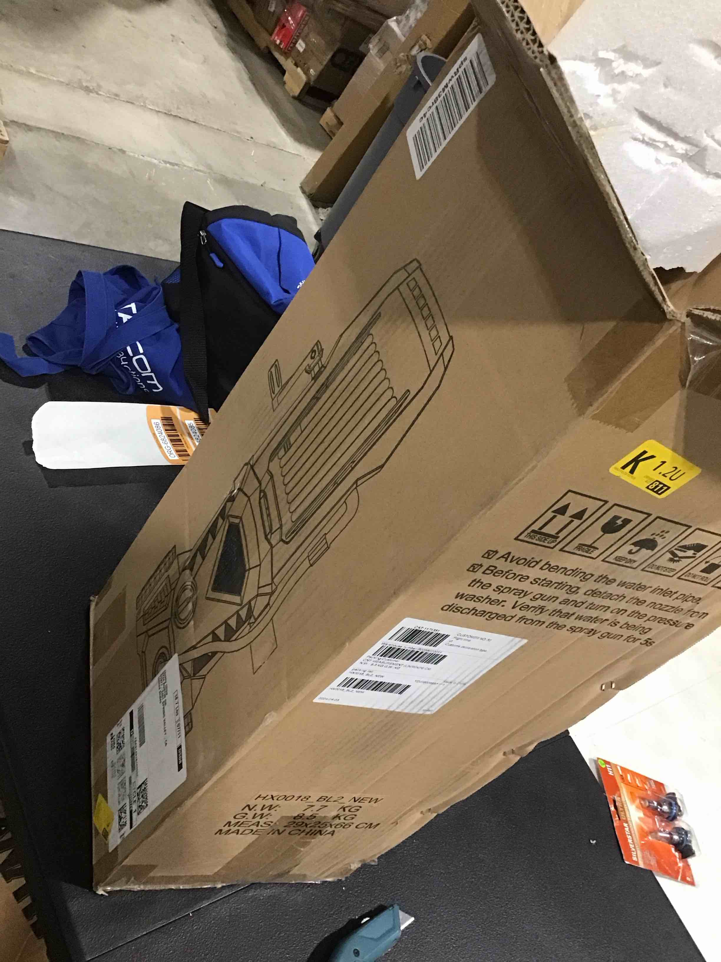 https://s3.amazonaws.com/lotting-images-prod/bidfta/ORG6824086_1726657635094.jpeg