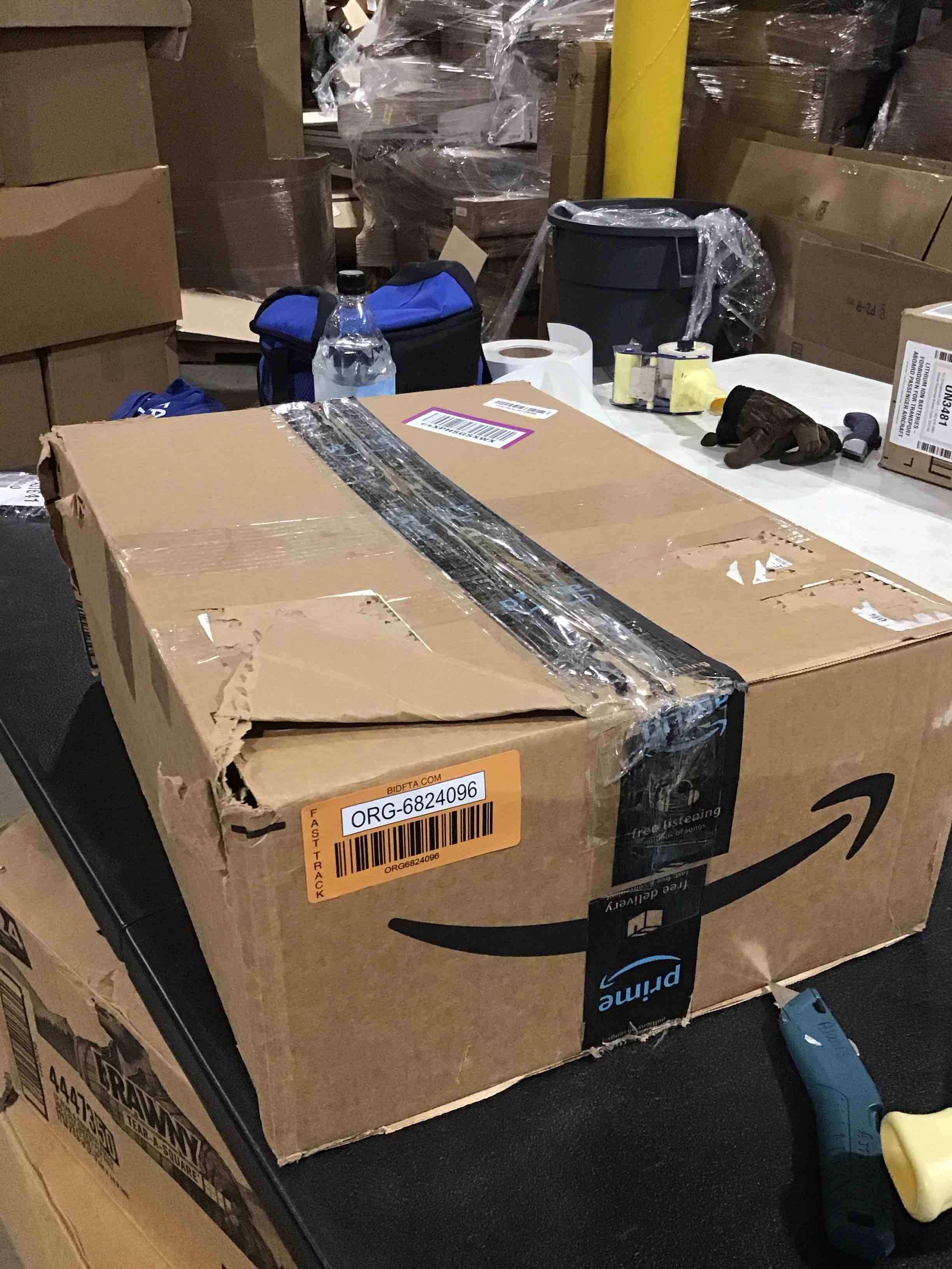 https://s3.amazonaws.com/lotting-images-prod/bidfta/ORG6824096_1726660253796.jpeg
