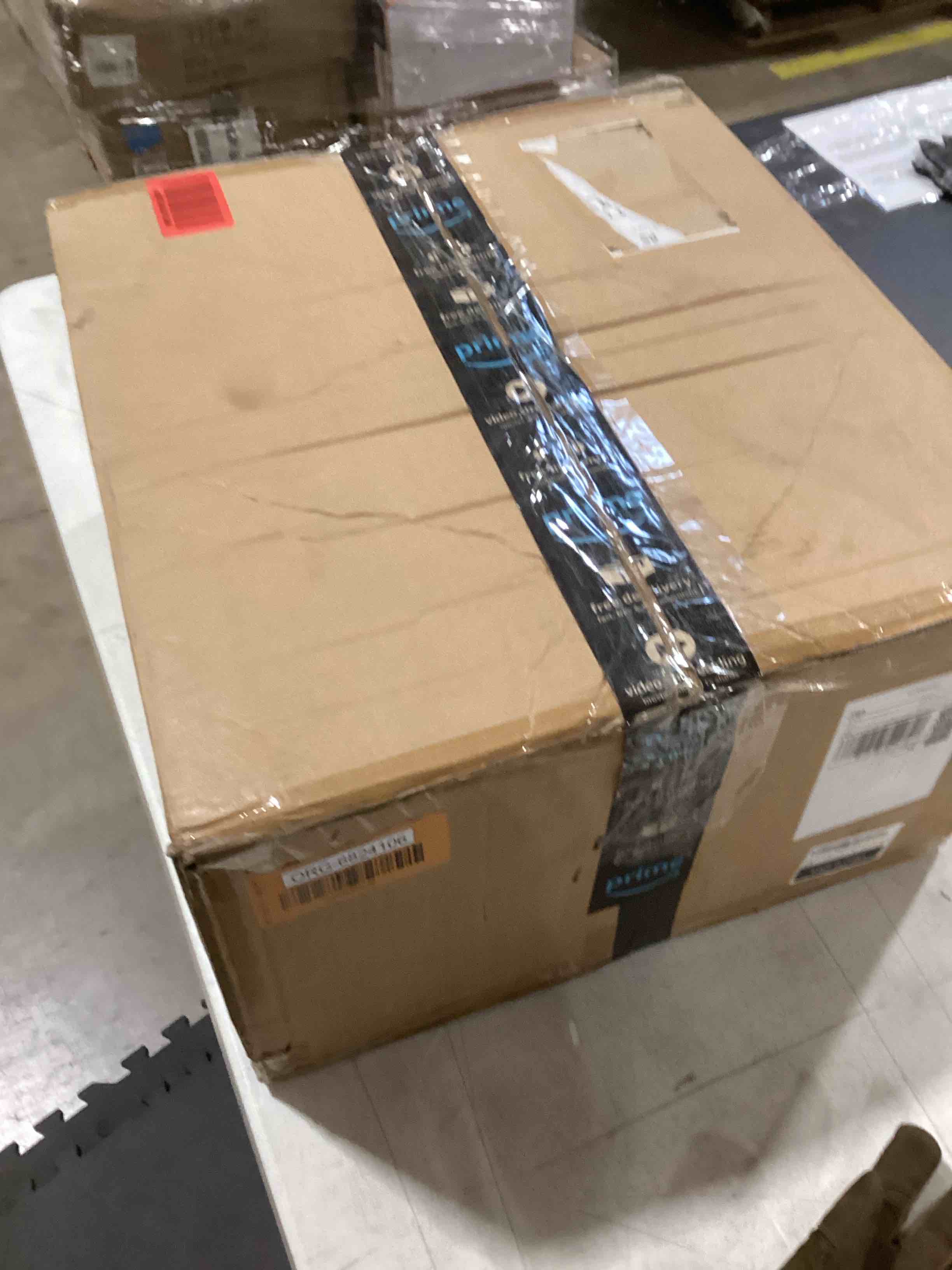 https://s3.amazonaws.com/lotting-images-prod/bidfta/ORG6824106_1726661293748.jpeg