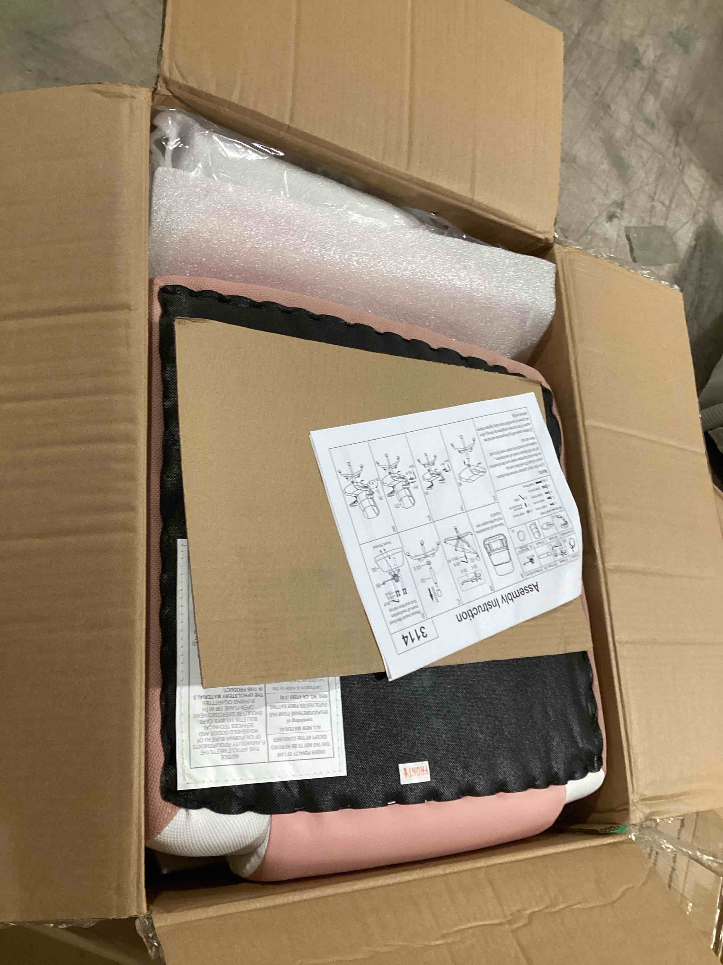 https://s3.amazonaws.com/lotting-images-prod/bidfta/ORG6826126_1726581185405.jpeg