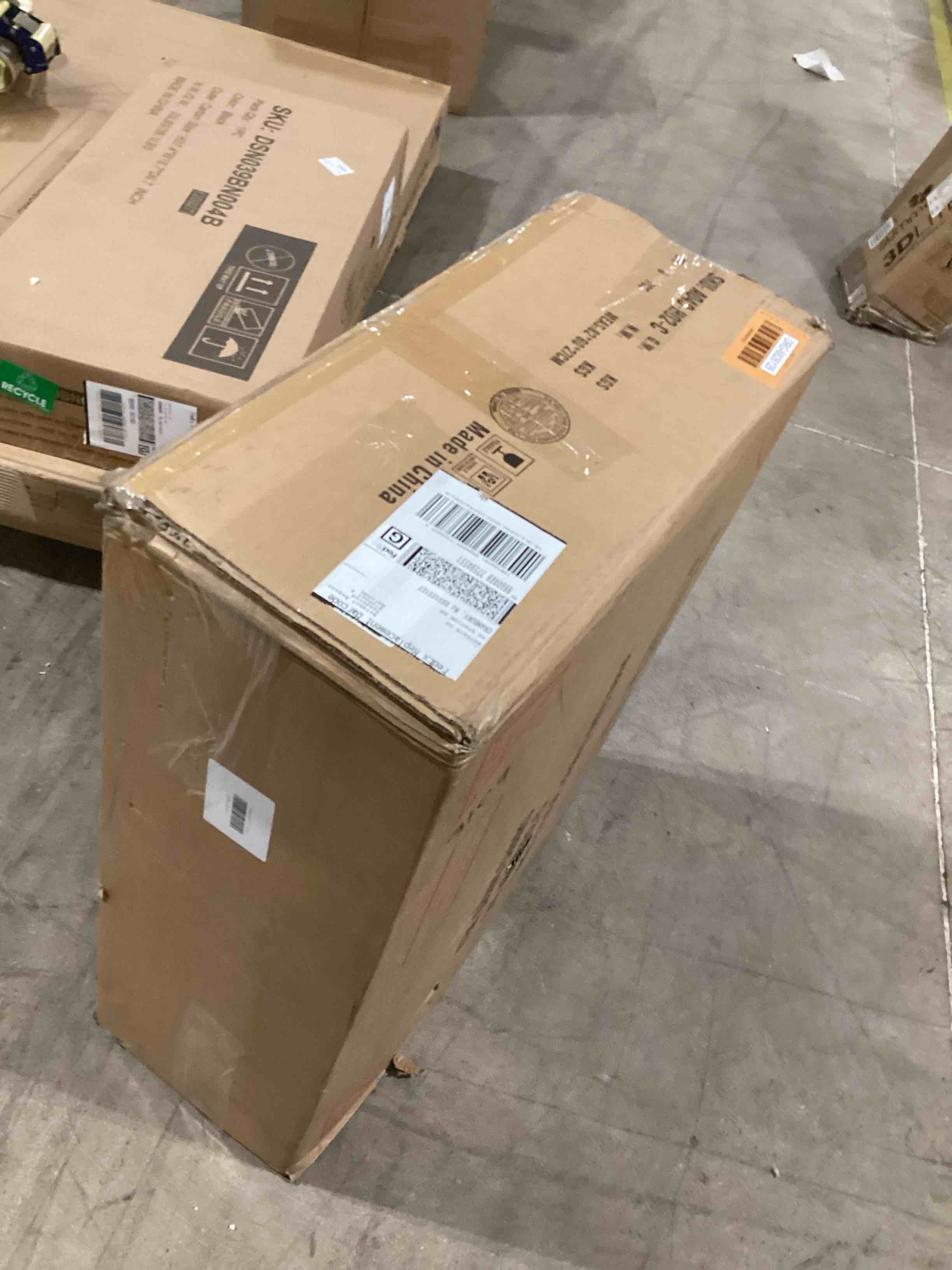 https://s3.amazonaws.com/lotting-images-prod/bidfta/ORG6826129_1726582209433.jpeg