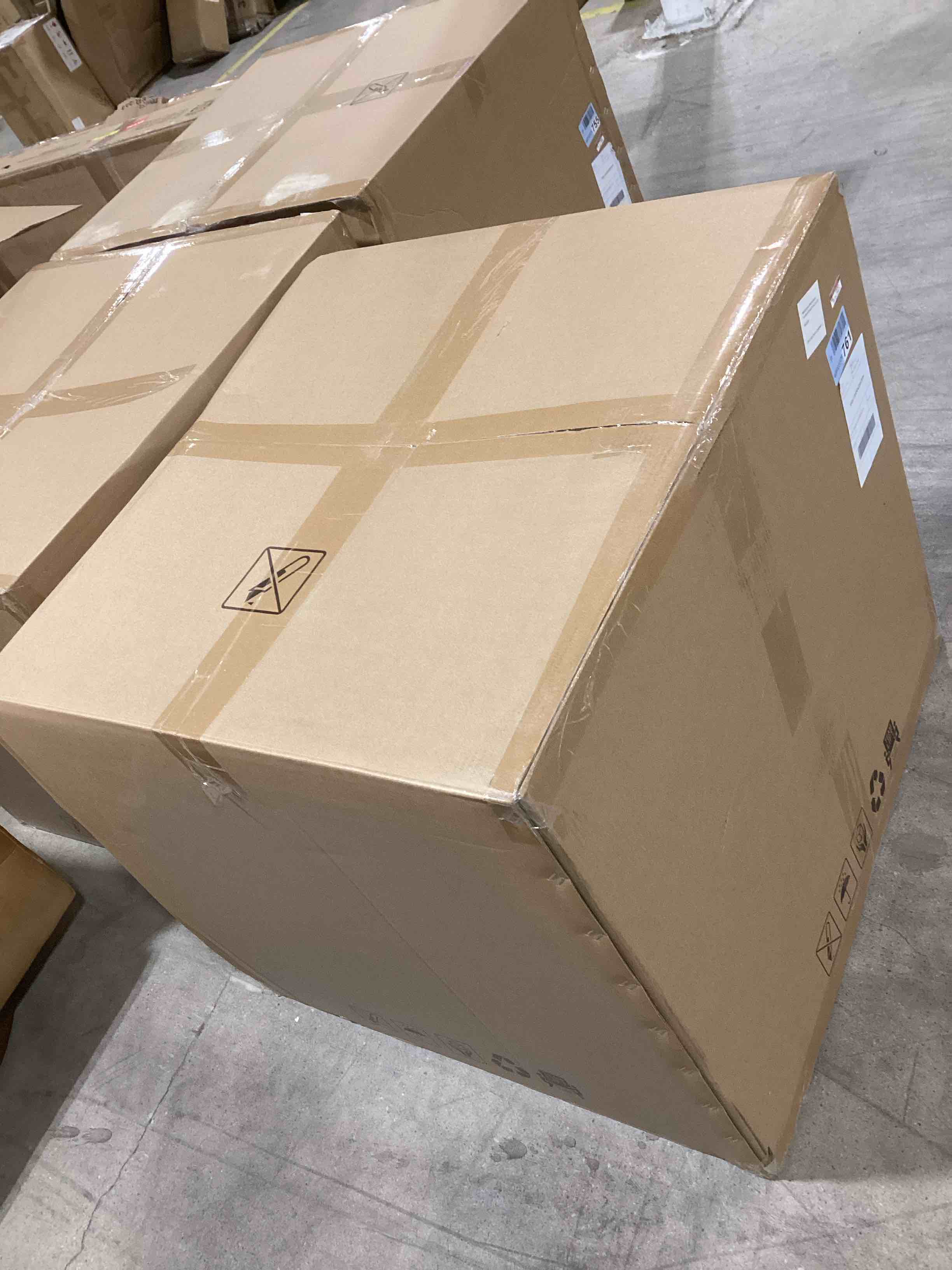 https://s3.amazonaws.com/lotting-images-prod/bidfta/ORG6826183_1726660480271.jpeg