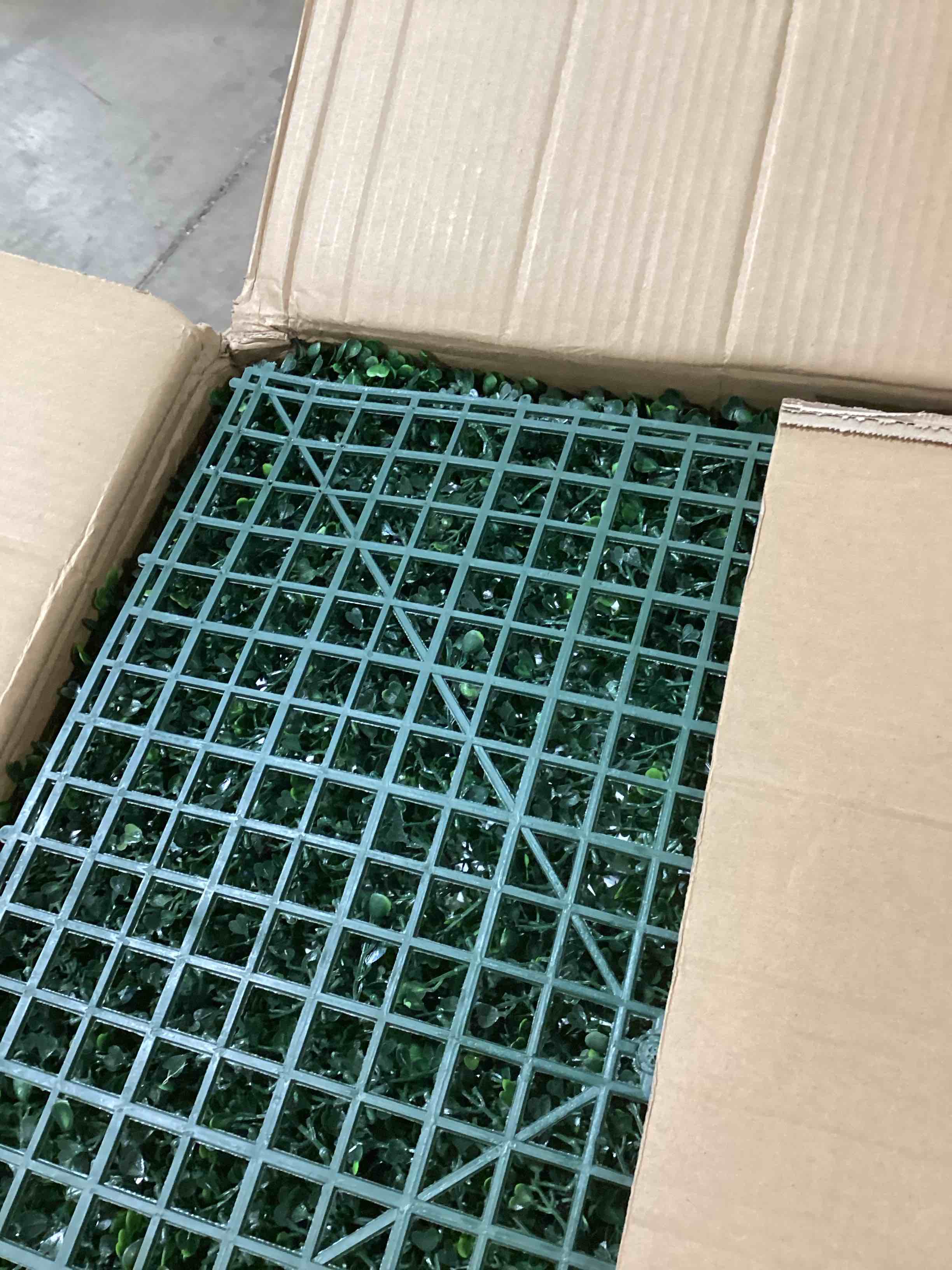 https://s3.amazonaws.com/lotting-images-prod/bidfta/ORG6826585_1727275172764.jpeg