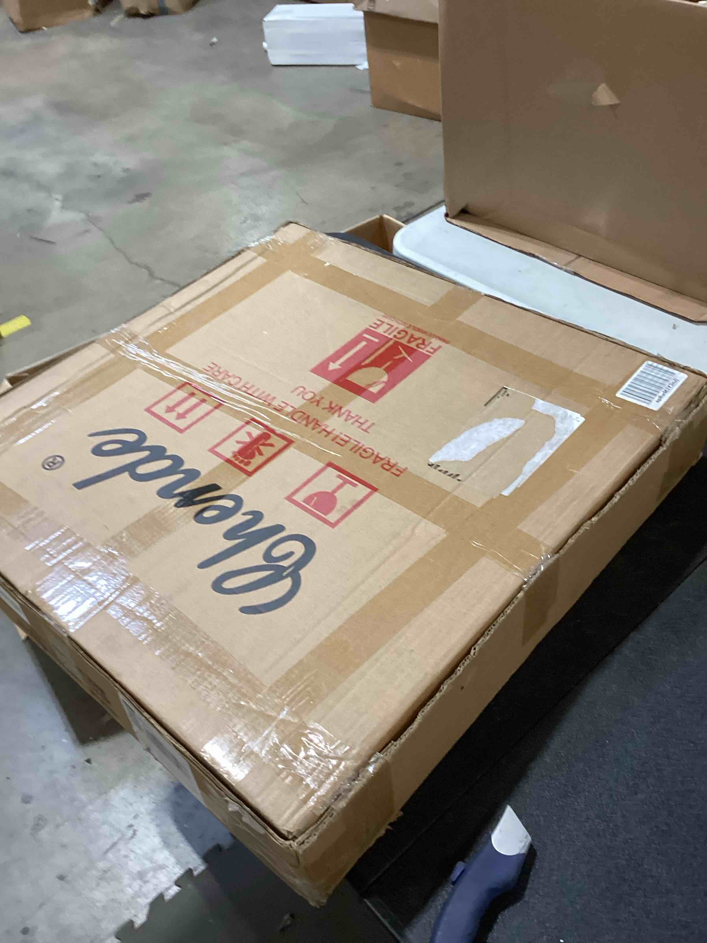 https://s3.amazonaws.com/lotting-images-prod/bidfta/ORG6826833_1727362235967.jpeg