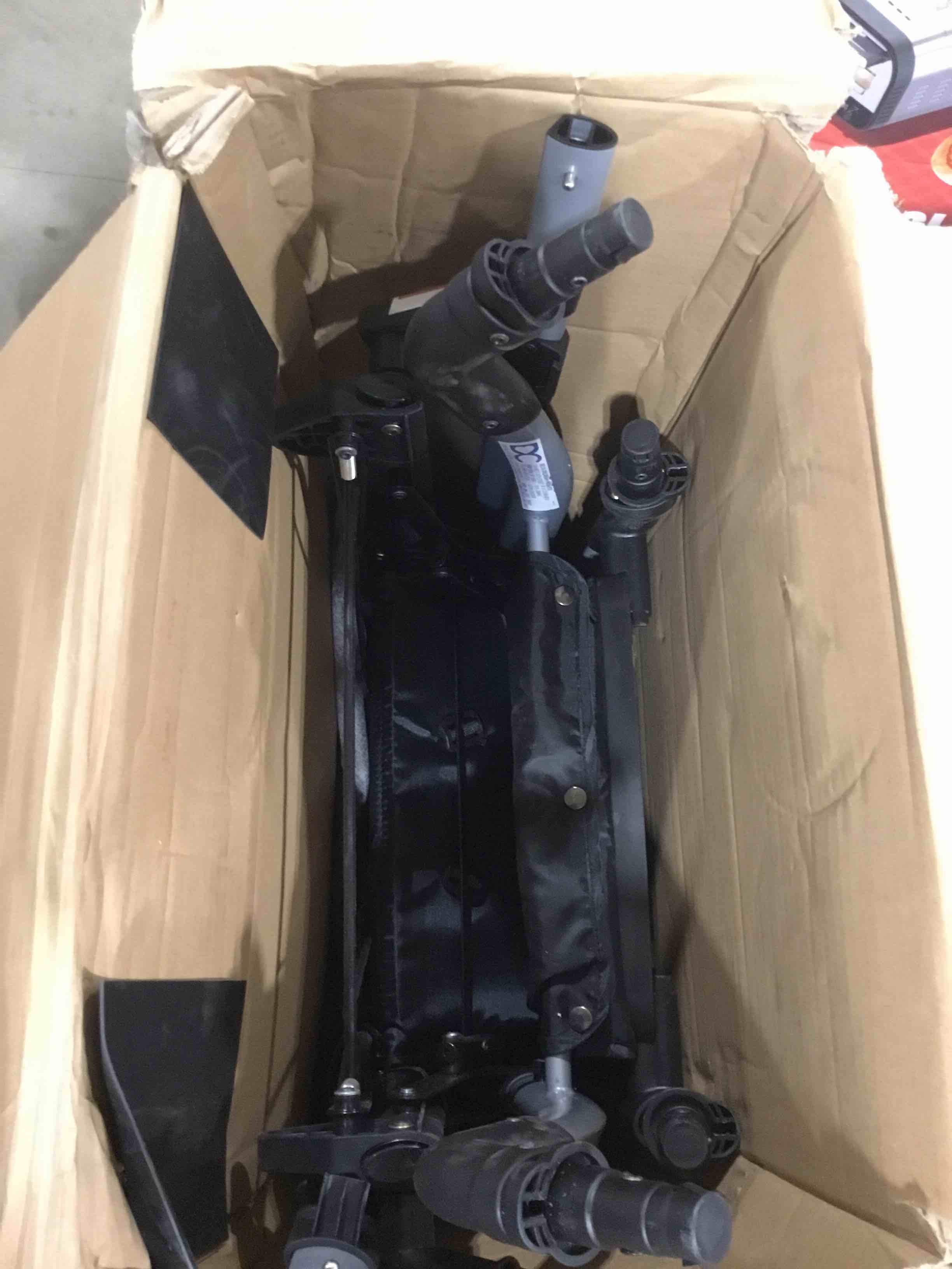 https://s3.amazonaws.com/lotting-images-prod/bidfta/ORG6827331_1726575331044.jpeg