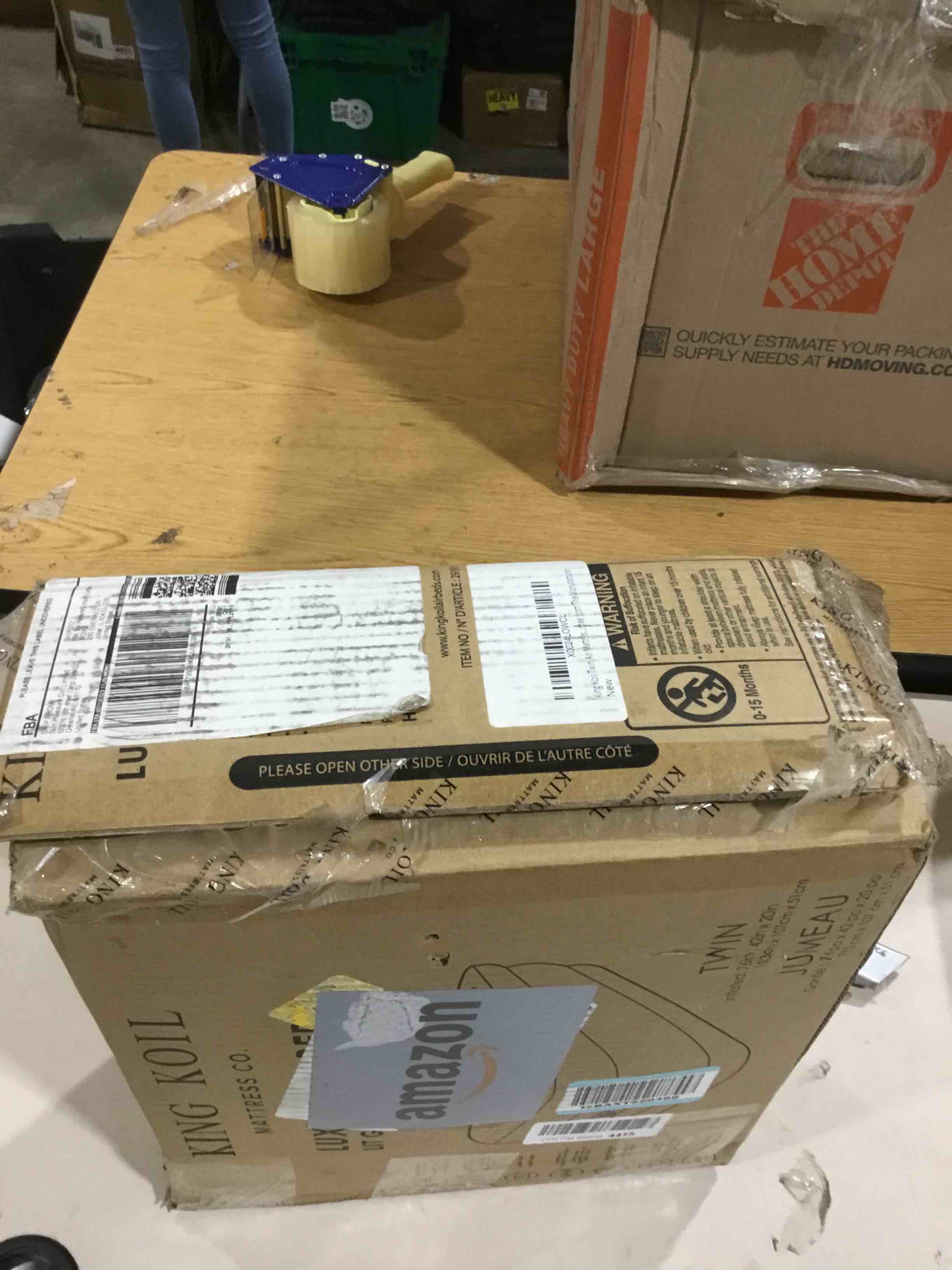 https://s3.amazonaws.com/lotting-images-prod/bidfta/ORG6827333_1726576067344.jpeg