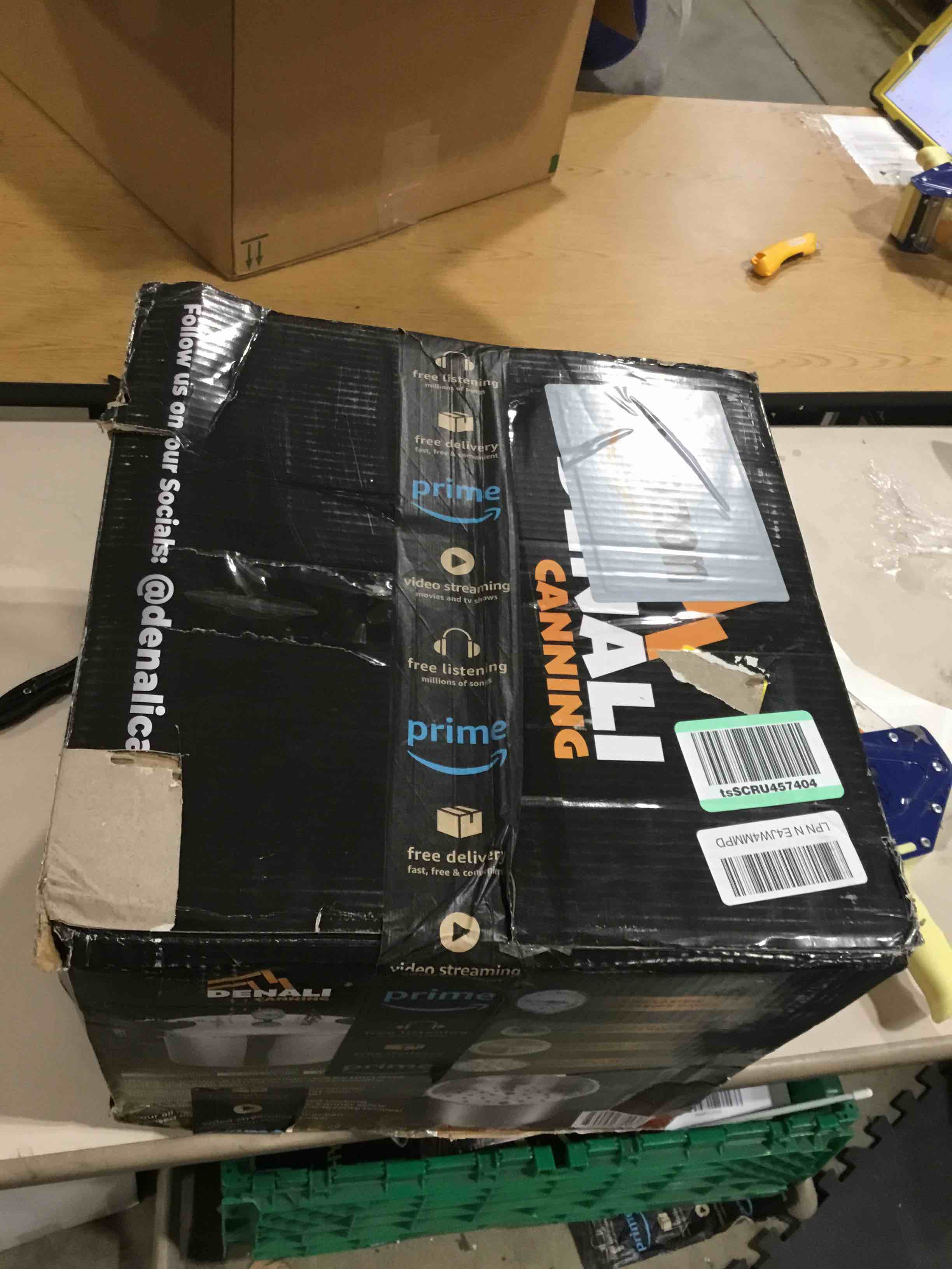 https://s3.amazonaws.com/lotting-images-prod/bidfta/ORG6827340_1726577420017.jpeg