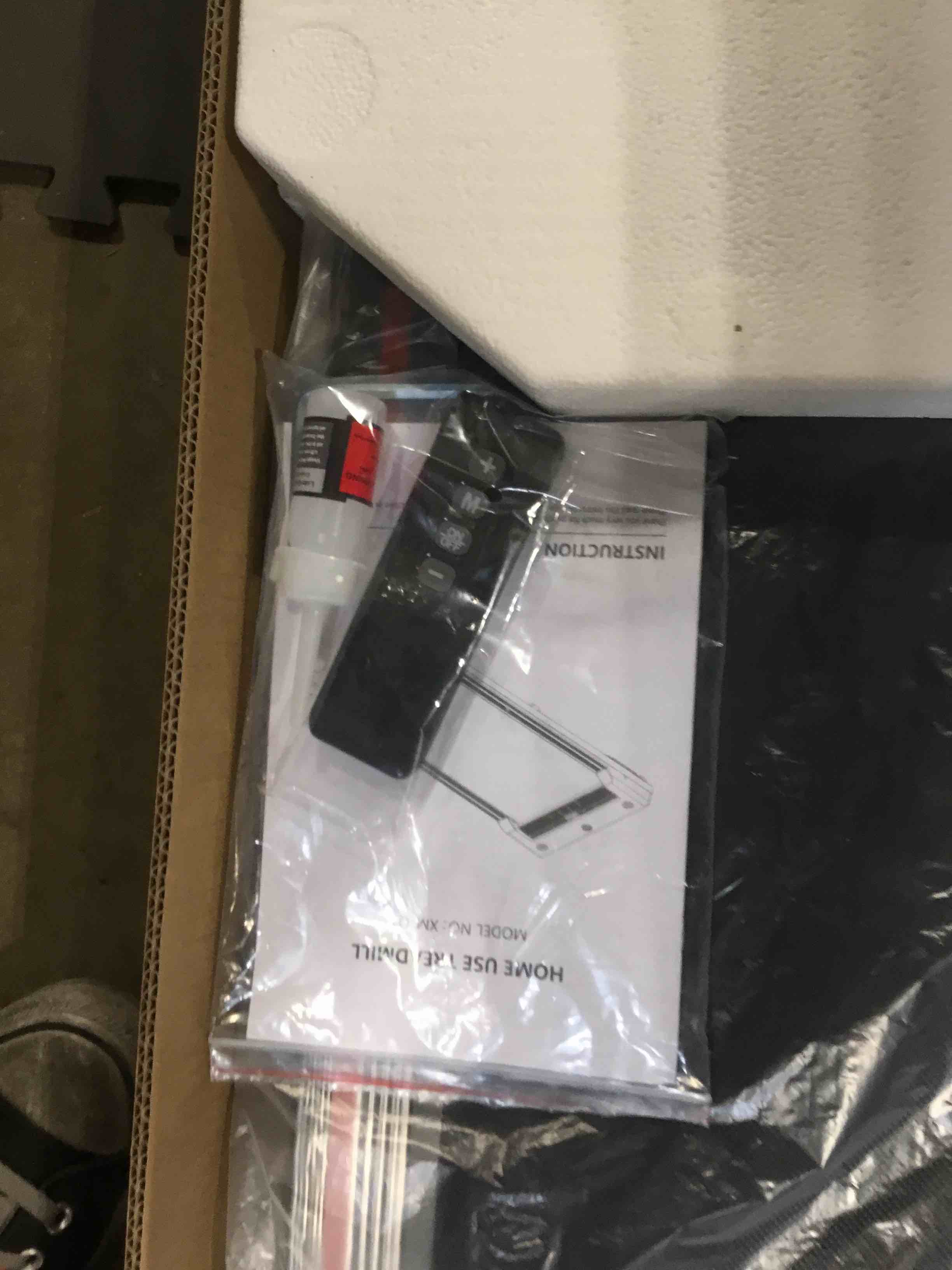 https://s3.amazonaws.com/lotting-images-prod/bidfta/ORG6827347_1726580766436.jpeg