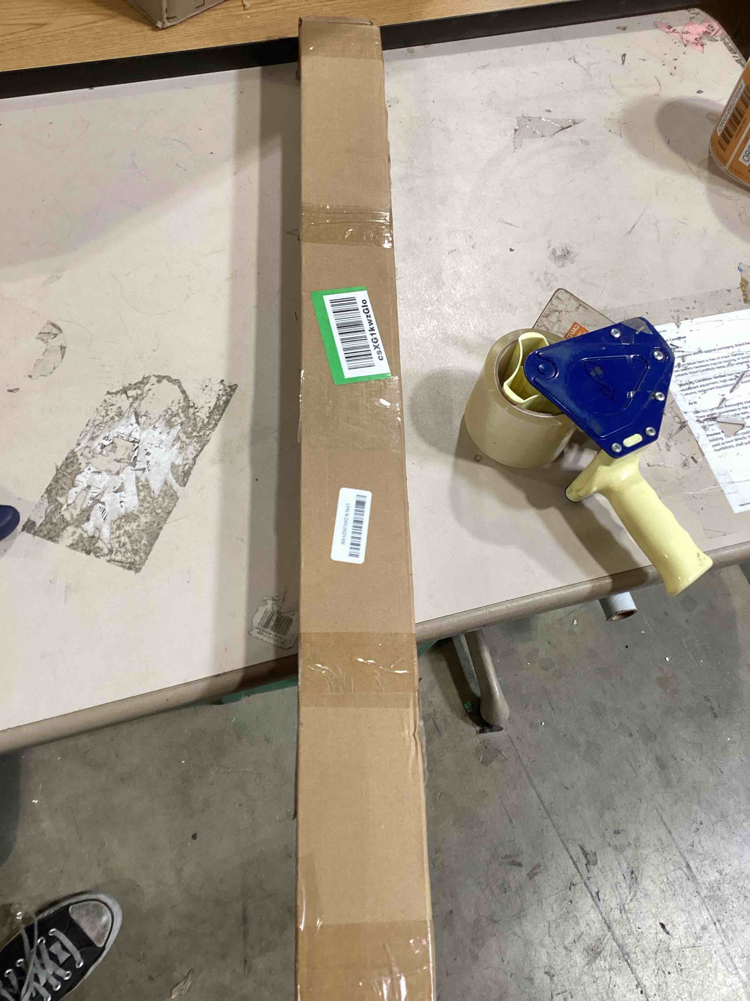 https://s3.amazonaws.com/lotting-images-prod/bidfta/ORG6827688_1726773137780.jpeg