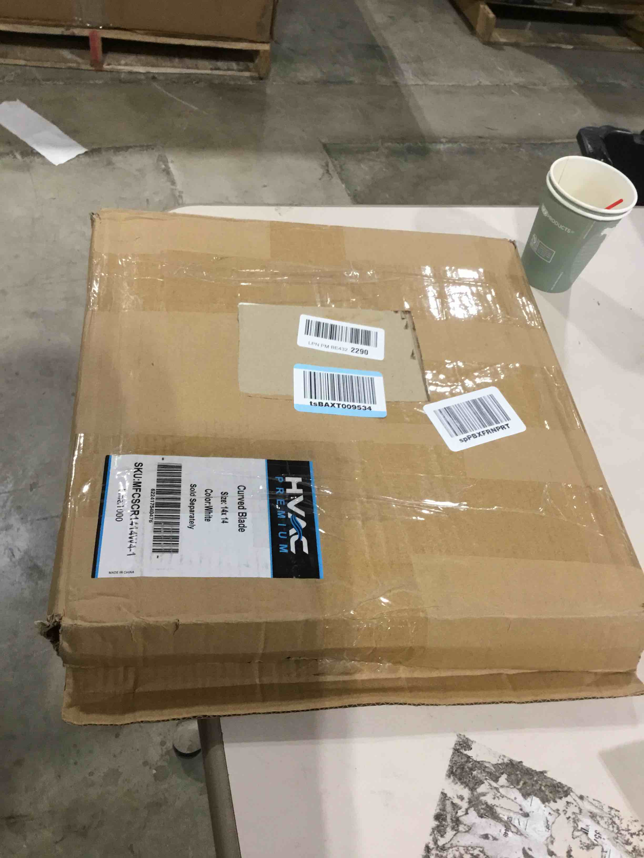 https://s3.amazonaws.com/lotting-images-prod/bidfta/ORG6827995_1727093252972.jpeg