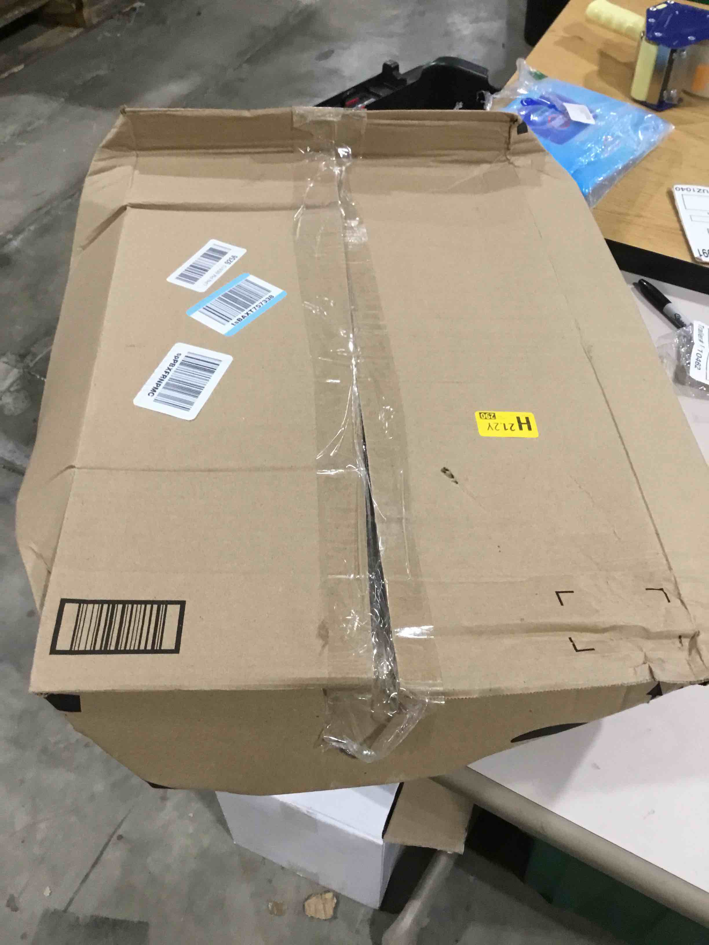 https://s3.amazonaws.com/lotting-images-prod/bidfta/ORG6827997_1727093555198.jpeg