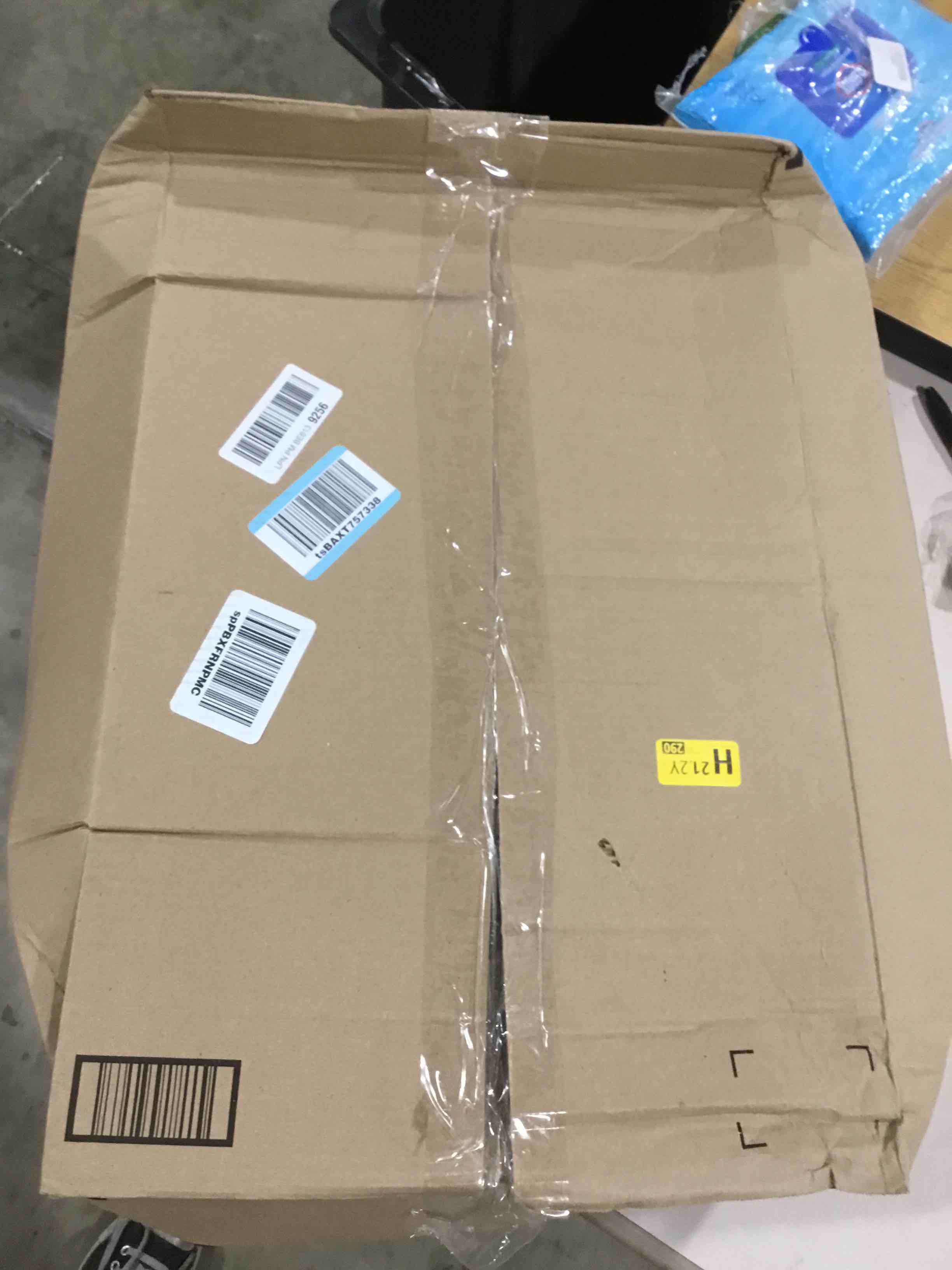 https://s3.amazonaws.com/lotting-images-prod/bidfta/ORG6827997_1727093556310.jpeg