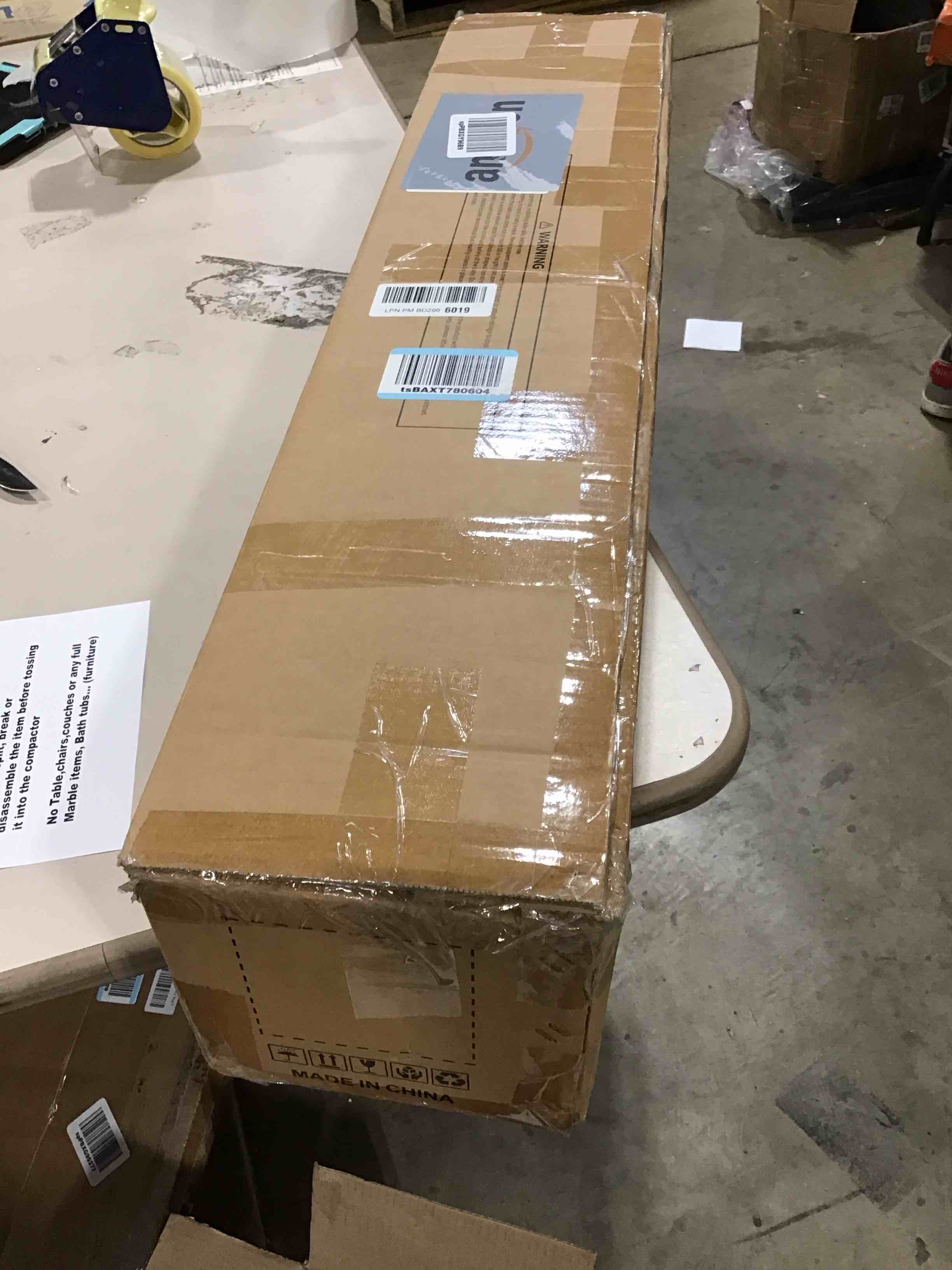 https://s3.amazonaws.com/lotting-images-prod/bidfta/ORG6828257_1727189537710.jpeg