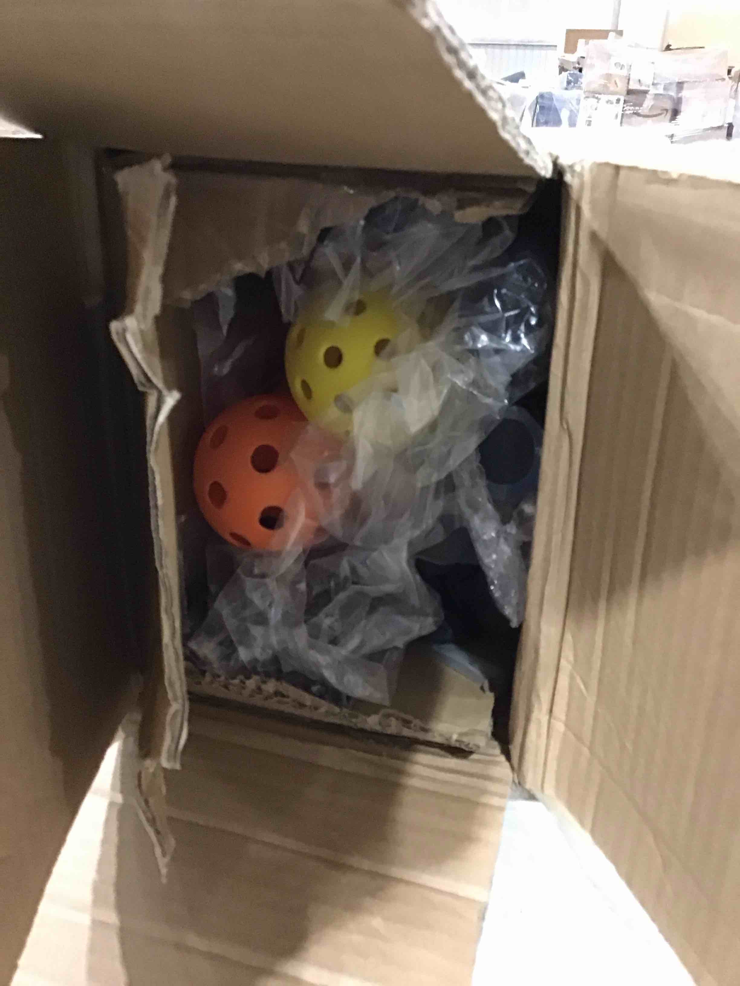 https://s3.amazonaws.com/lotting-images-prod/bidfta/ORG6828258_1727189772440.jpeg