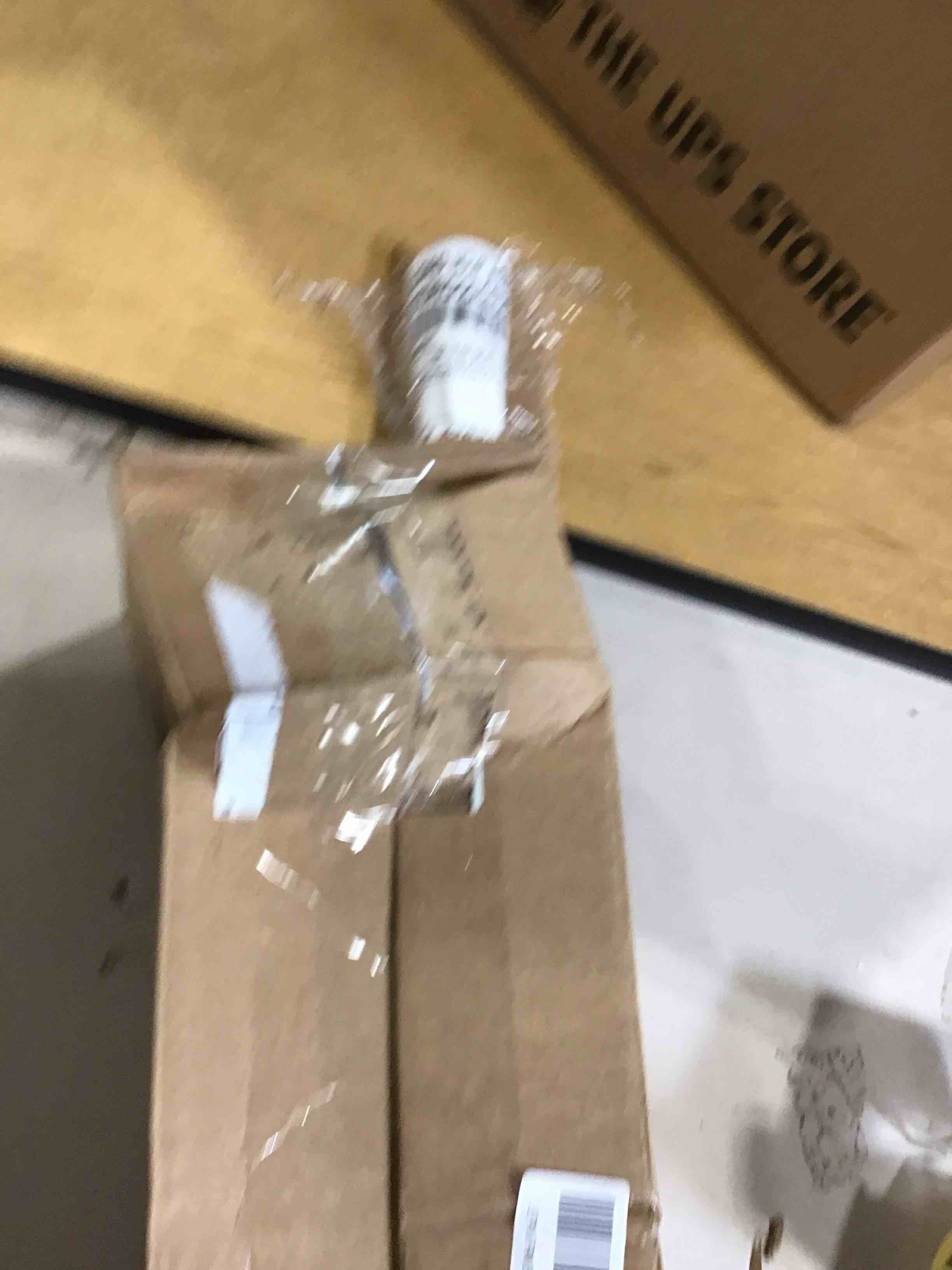 https://s3.amazonaws.com/lotting-images-prod/bidfta/ORG6828313_1727204168262.jpeg