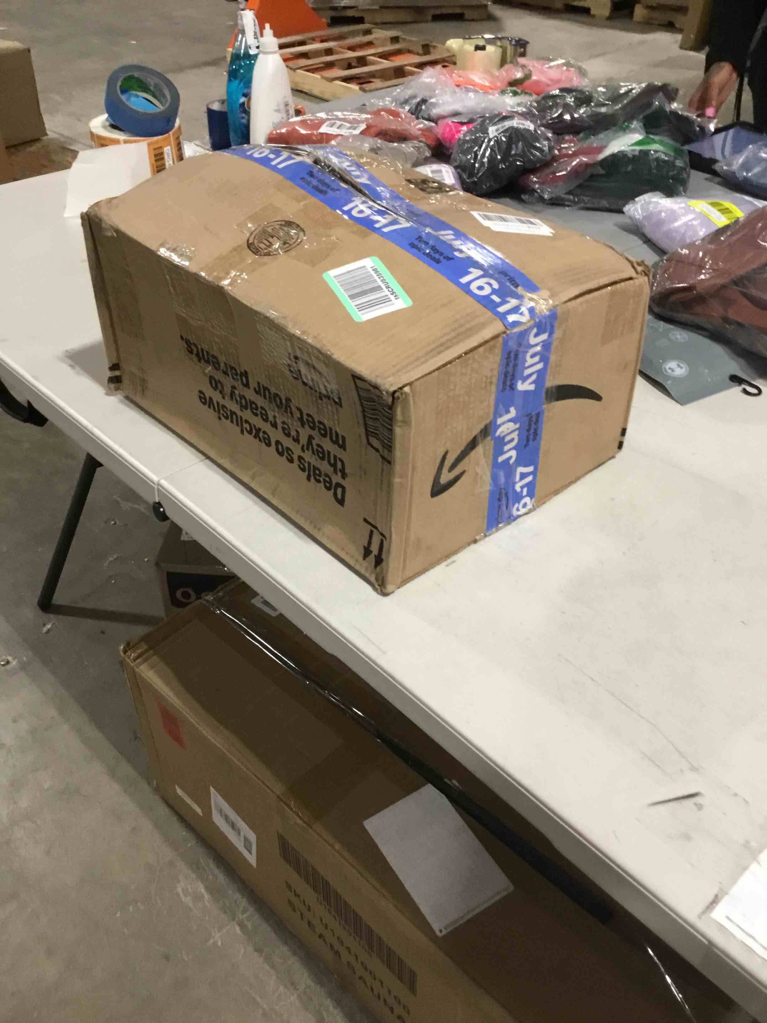 https://s3.amazonaws.com/lotting-images-prod/bidfta/ORG6828567_1726658084558.jpeg