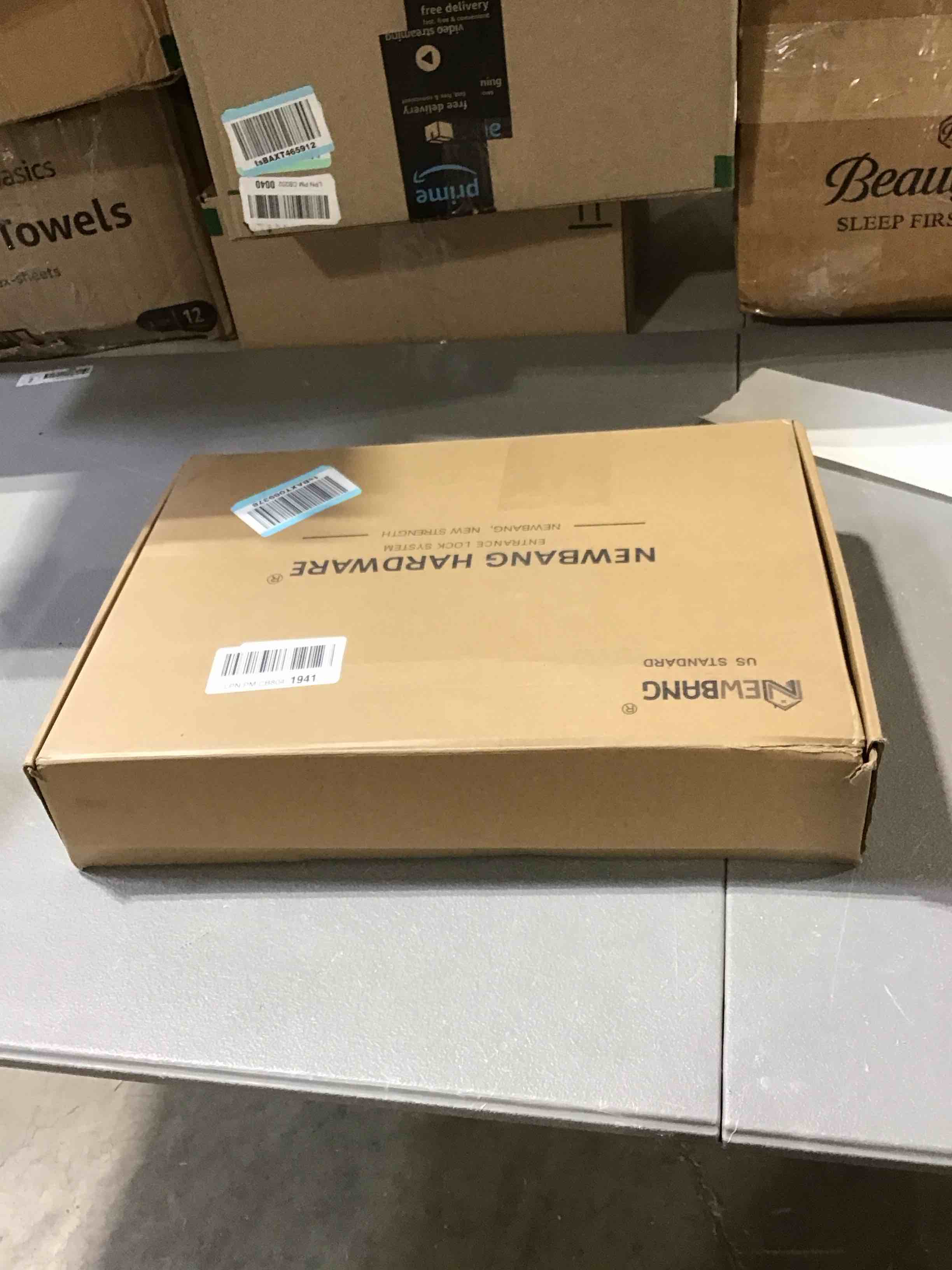 https://s3.amazonaws.com/lotting-images-prod/bidfta/ORG6829027_1726865818594.jpeg