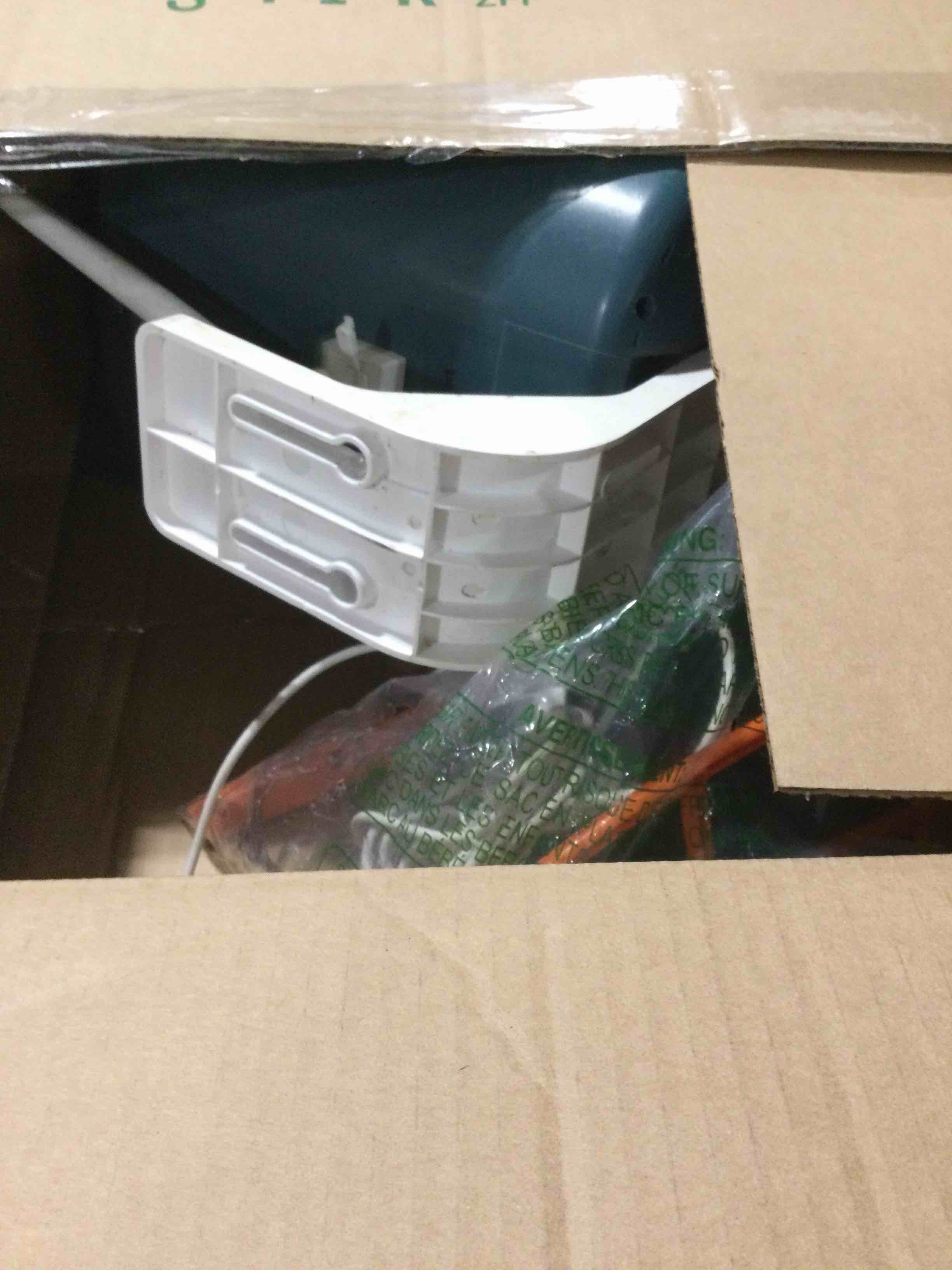 https://s3.amazonaws.com/lotting-images-prod/bidfta/ORG6829063_1726872025161.jpeg