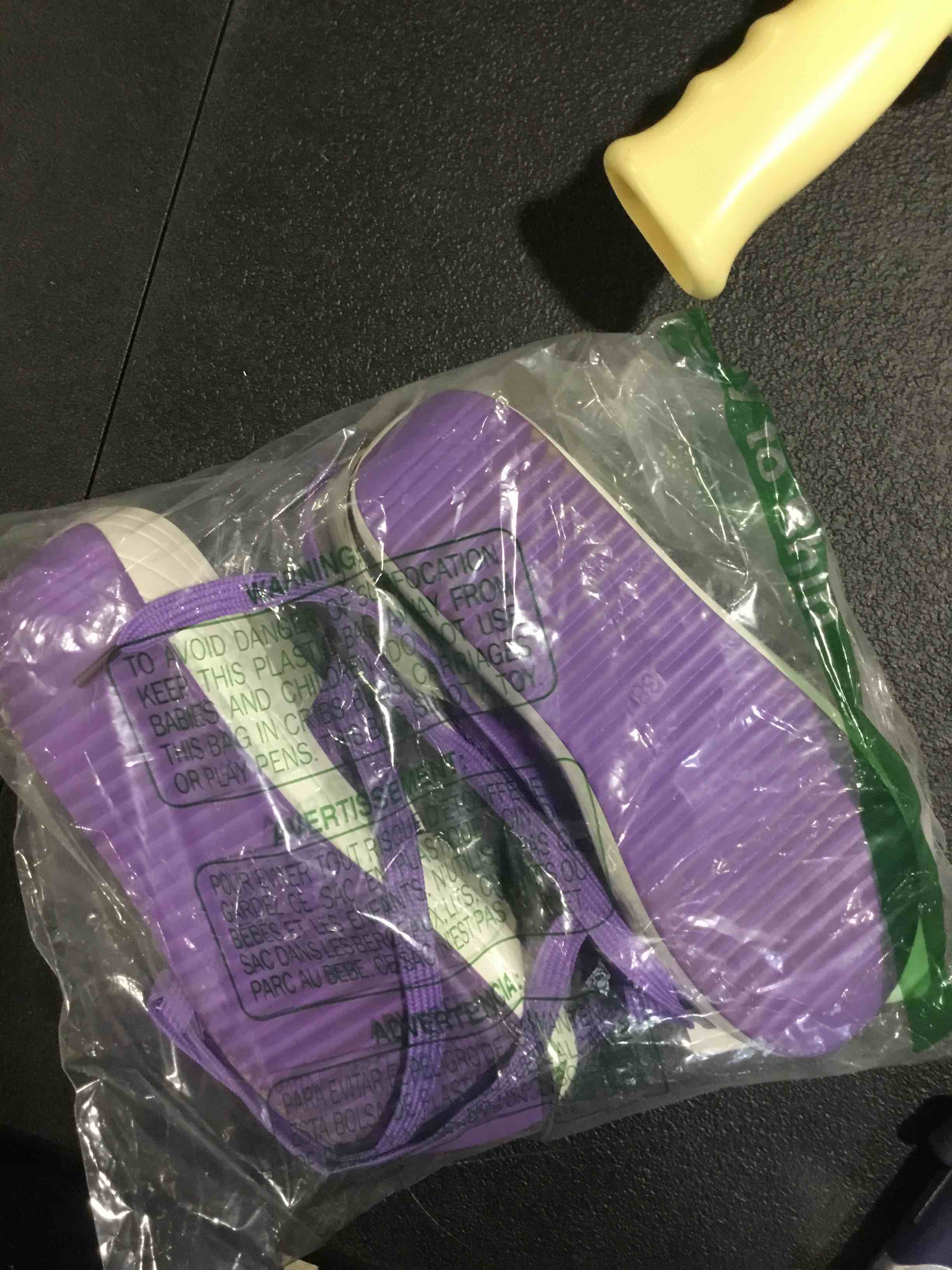 https://s3.amazonaws.com/lotting-images-prod/bidfta/ORG6830750_1727707027010.jpeg