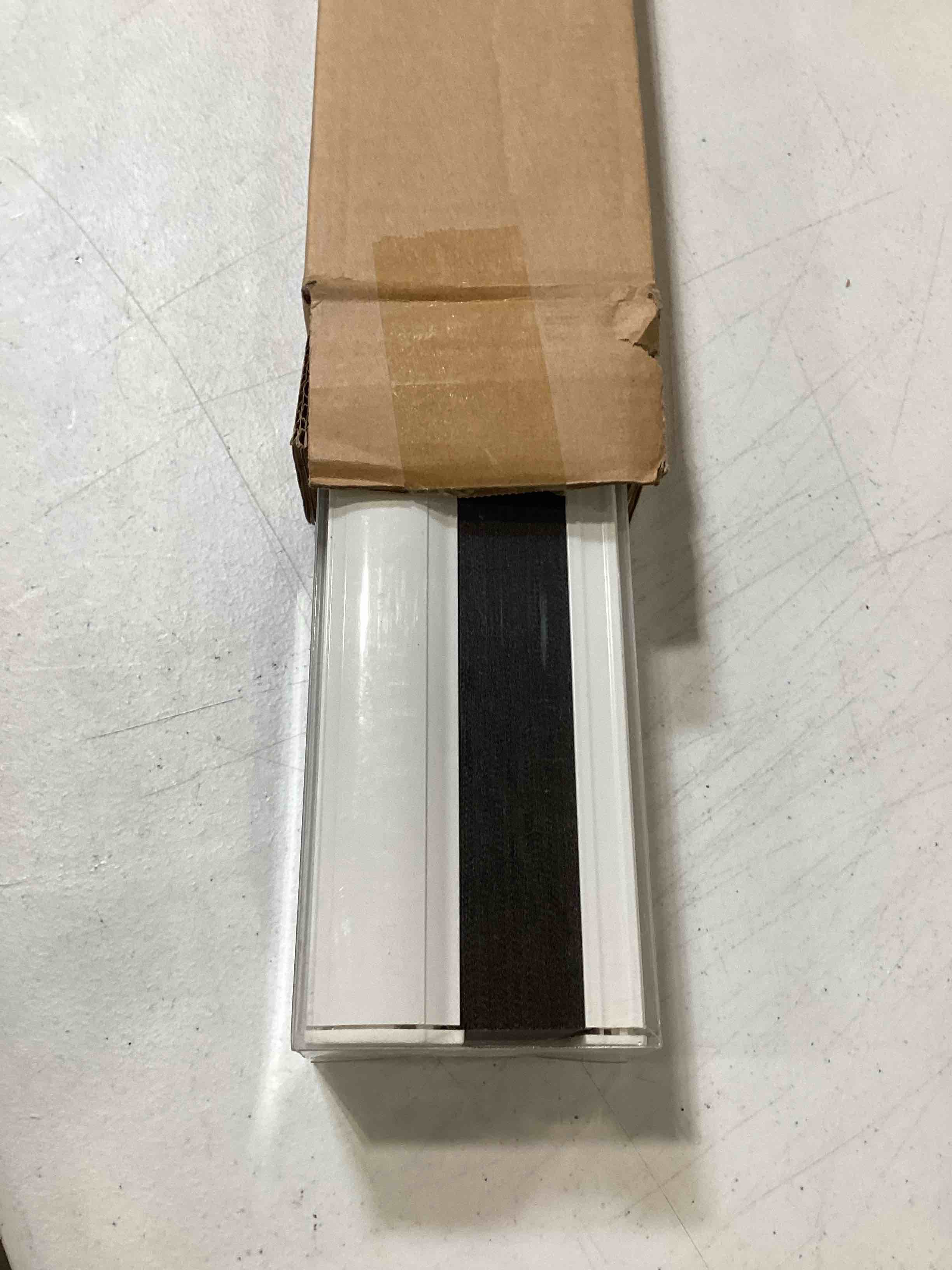 https://s3.amazonaws.com/lotting-images-prod/bidfta/ORG6830955_1727971892280.jpeg