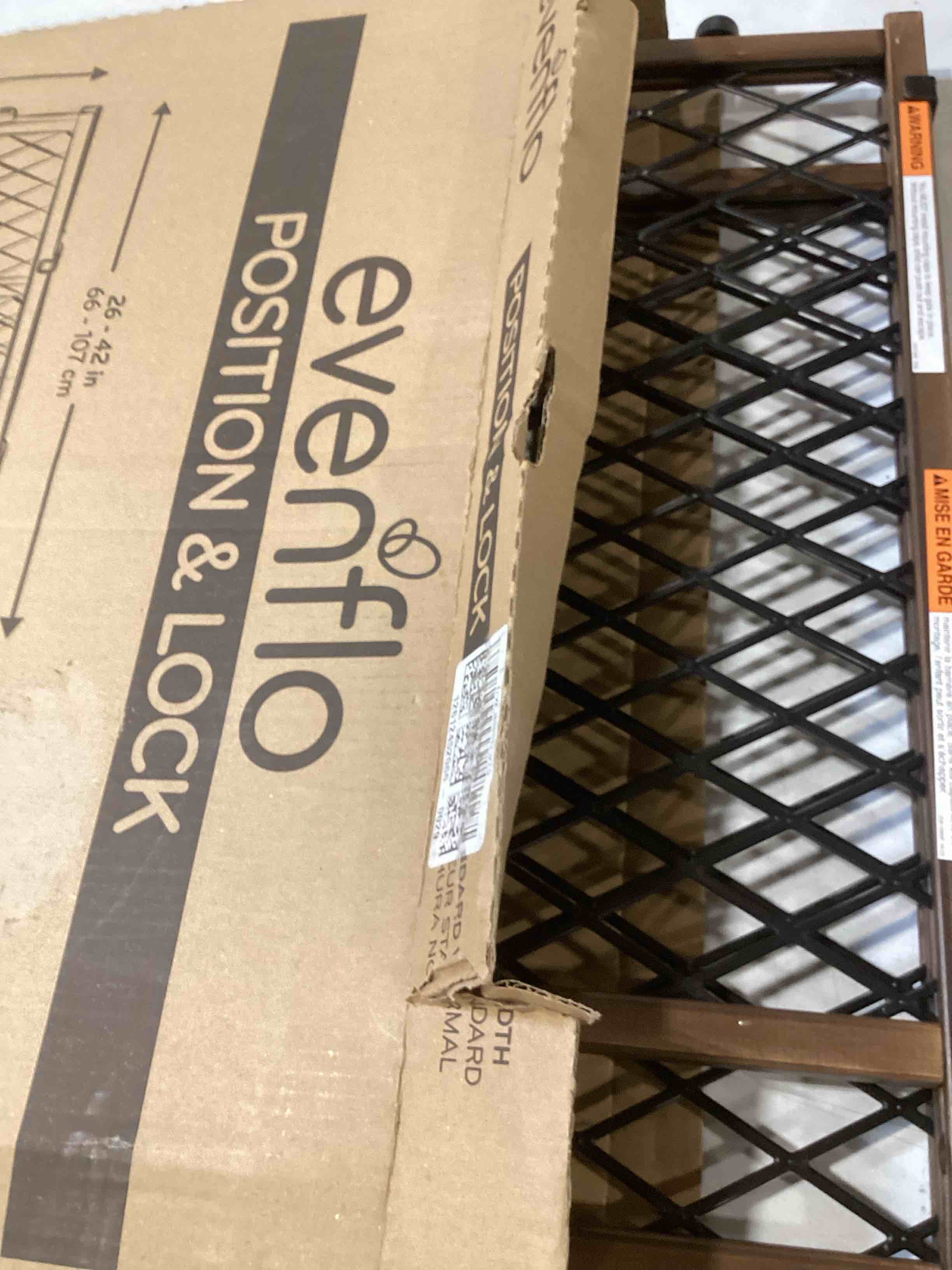 https://s3.amazonaws.com/lotting-images-prod/bidfta/ORG6830997_1727983835178.jpeg