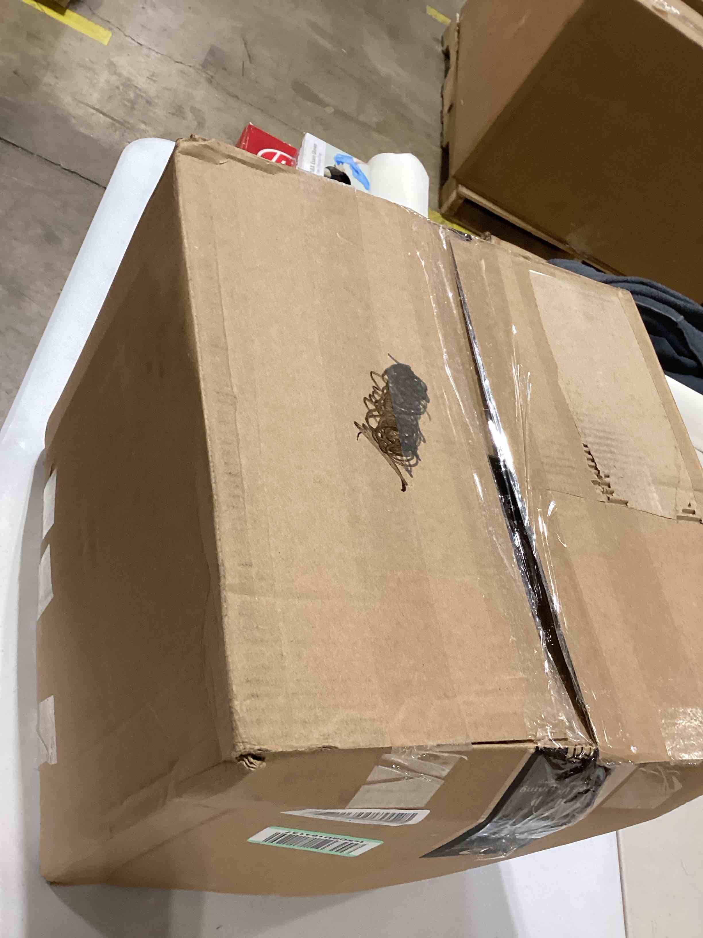 https://s3.amazonaws.com/lotting-images-prod/bidfta/ORG6833039_1726834067959.jpeg
