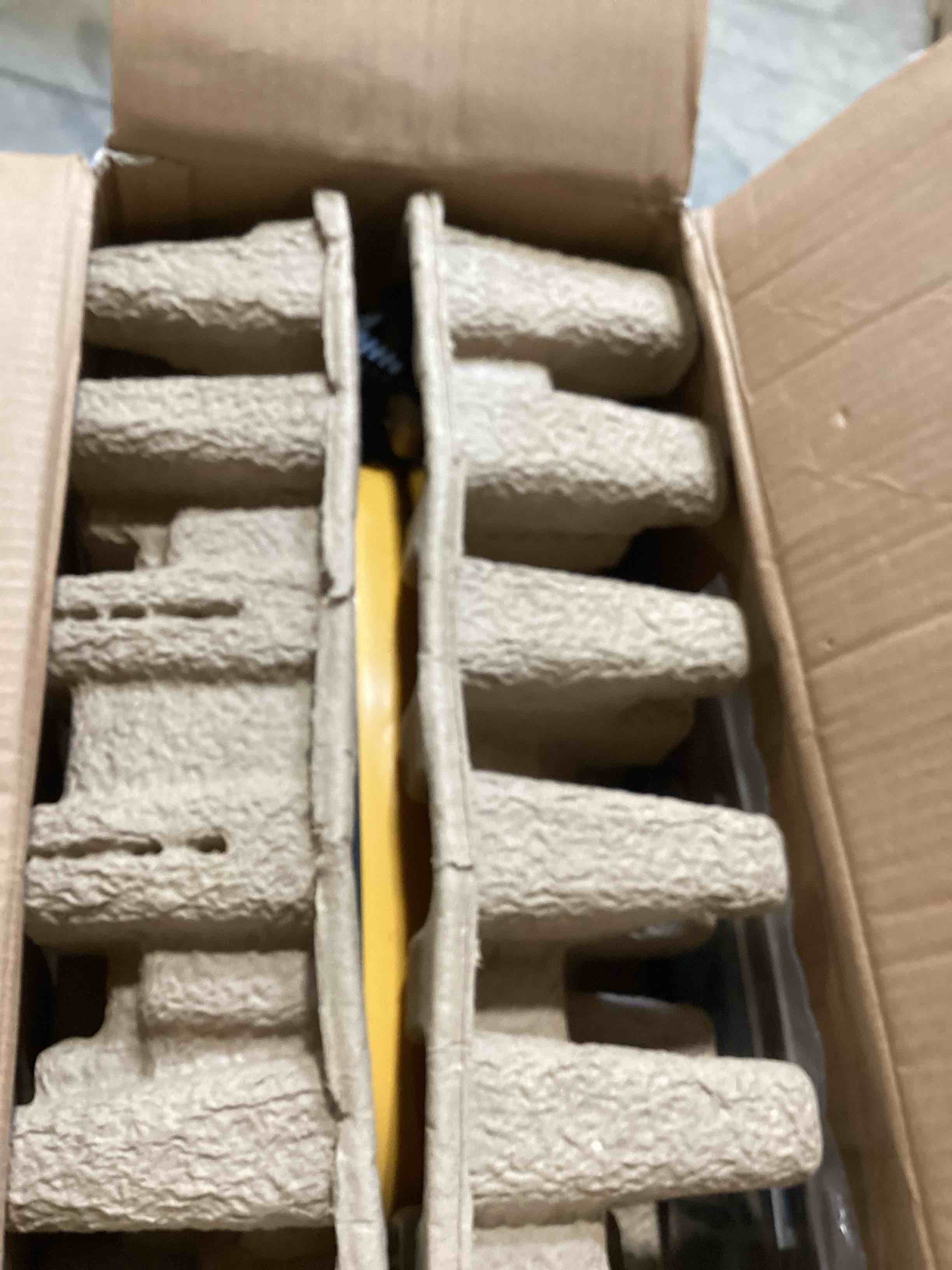 https://s3.amazonaws.com/lotting-images-prod/bidfta/ORG6833079_1726843807711.jpeg