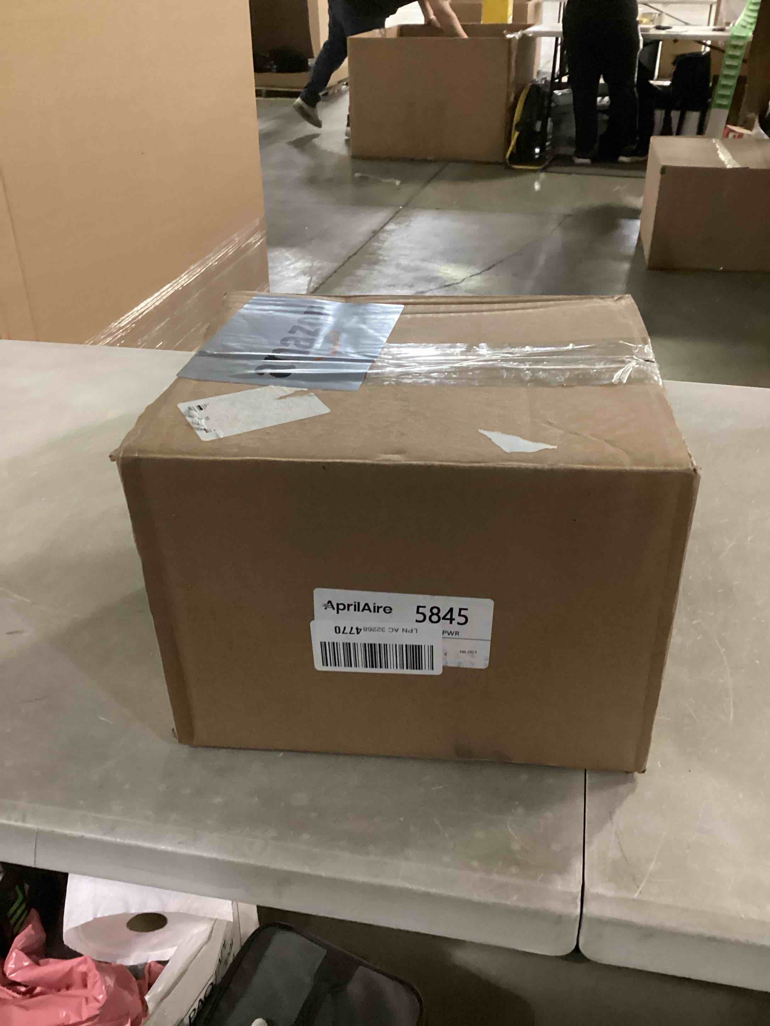https://s3.amazonaws.com/lotting-images-prod/bidfta/ORG6836310_1734378354495.jpeg