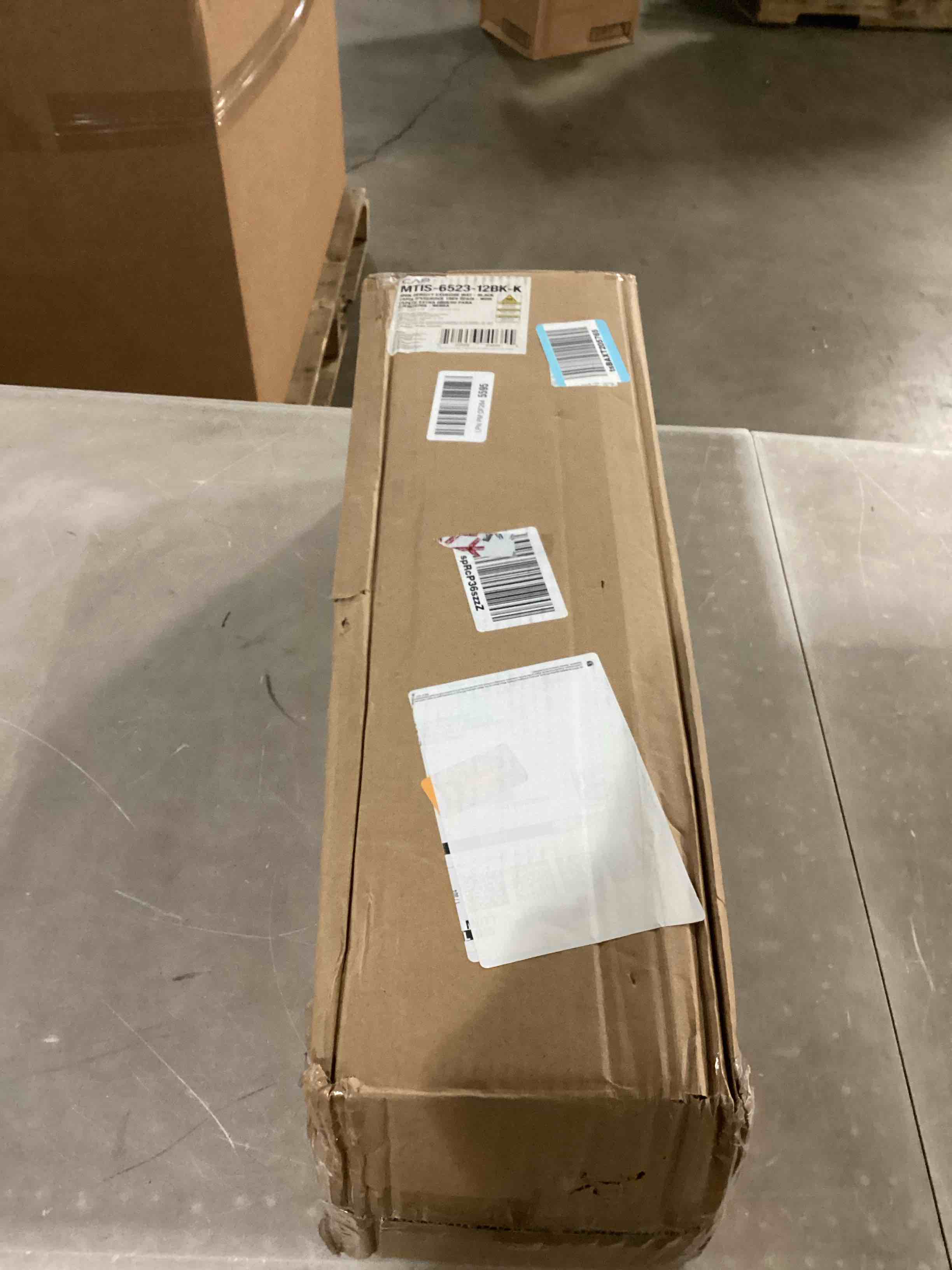 https://s3.amazonaws.com/lotting-images-prod/bidfta/ORG6837087_1736427014054.jpeg