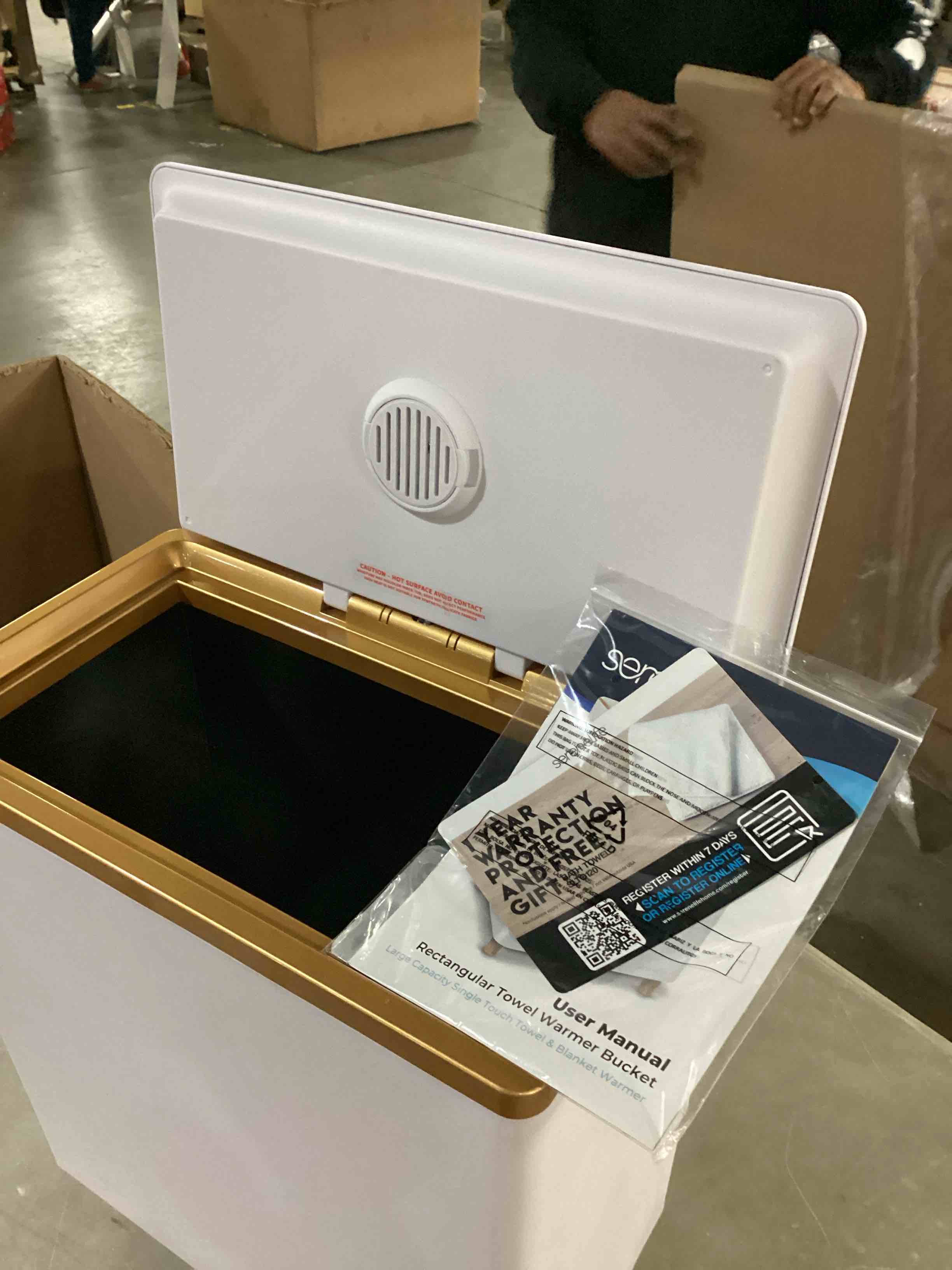 https://s3.amazonaws.com/lotting-images-prod/bidfta/ORG6837119_1736431948134.jpeg