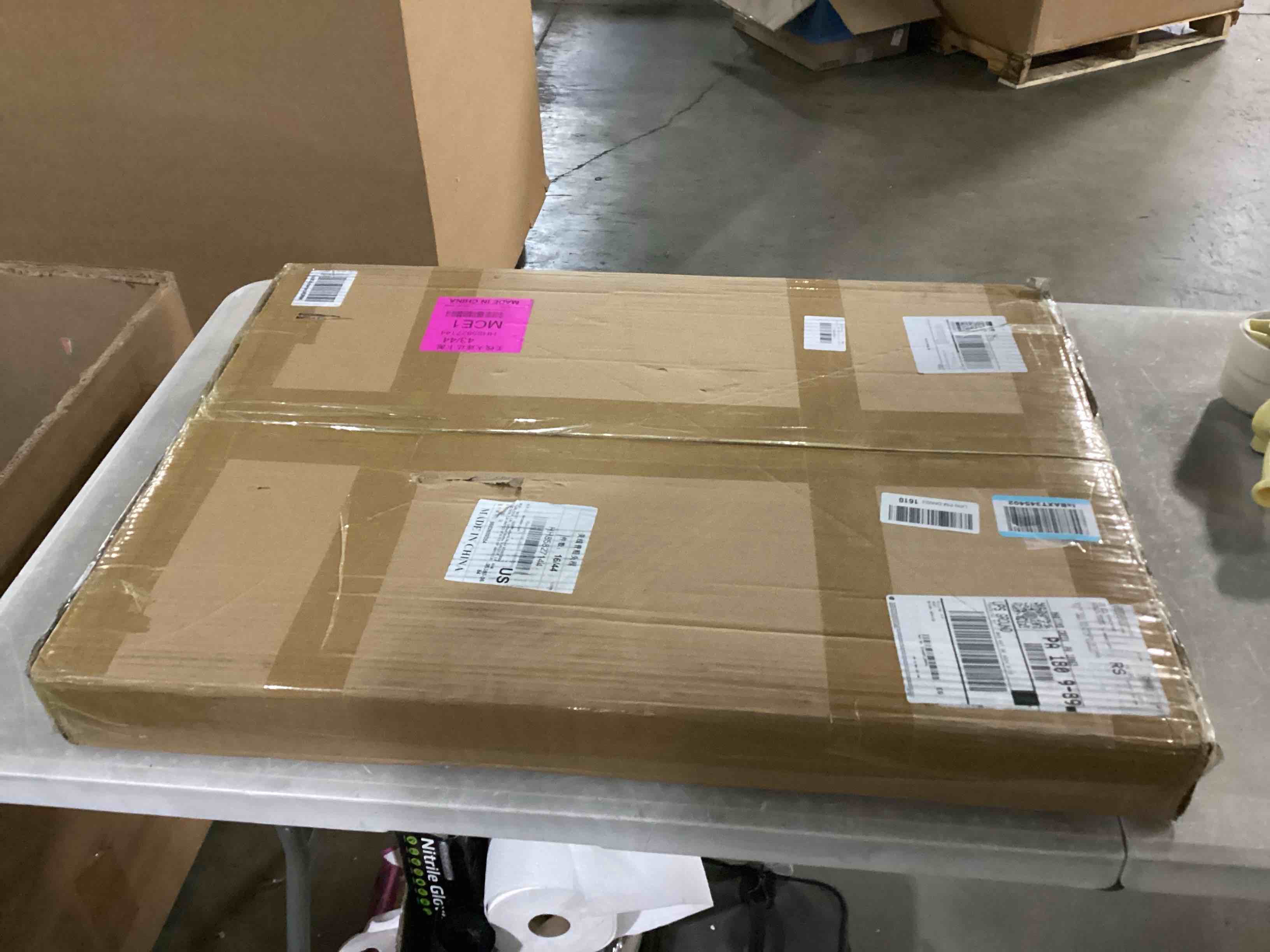 https://s3.amazonaws.com/lotting-images-prod/bidfta/ORG6837440_1736864581706.jpeg