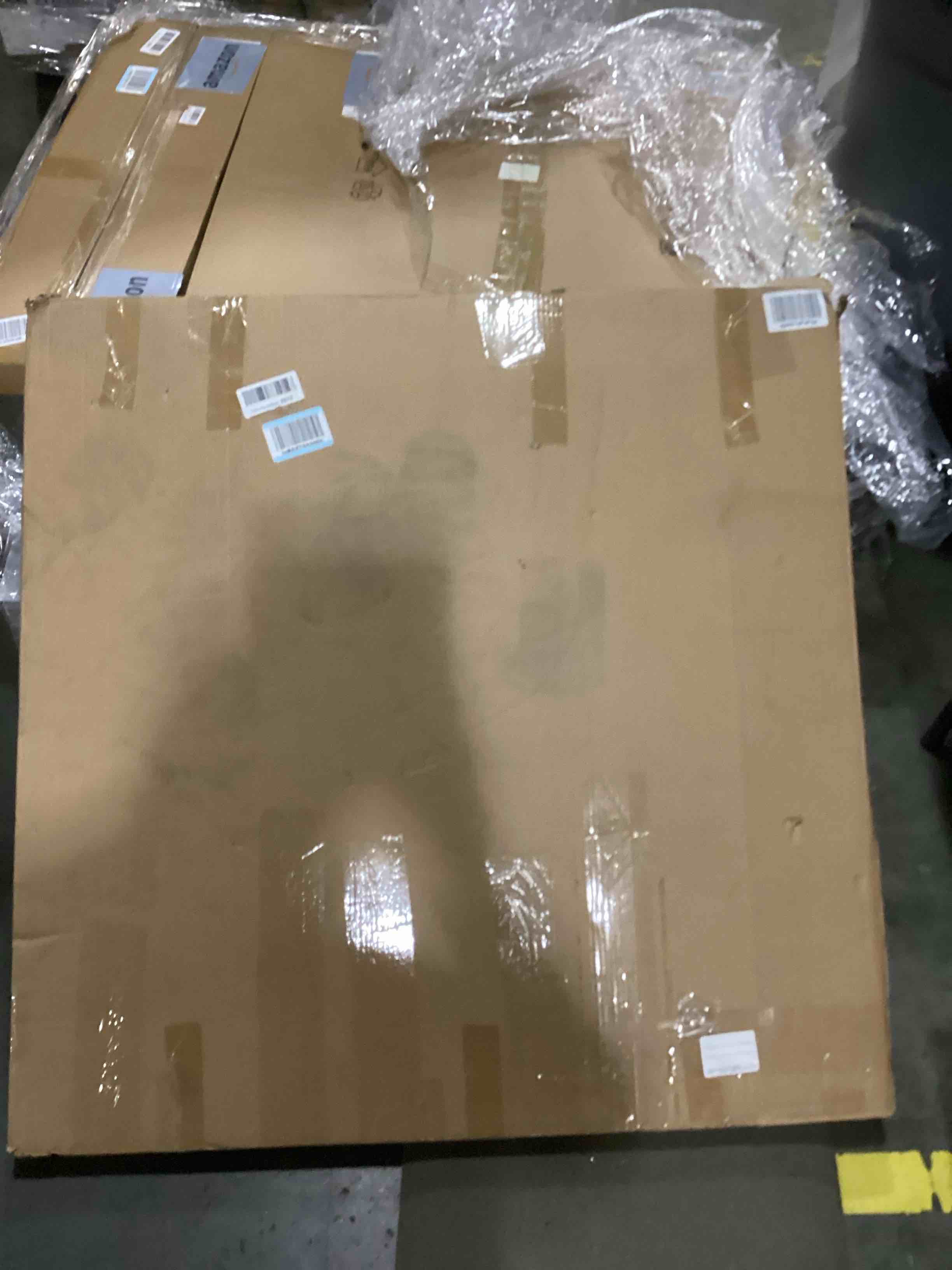 https://s3.amazonaws.com/lotting-images-prod/bidfta/ORG6837680_1734014244364.jpeg