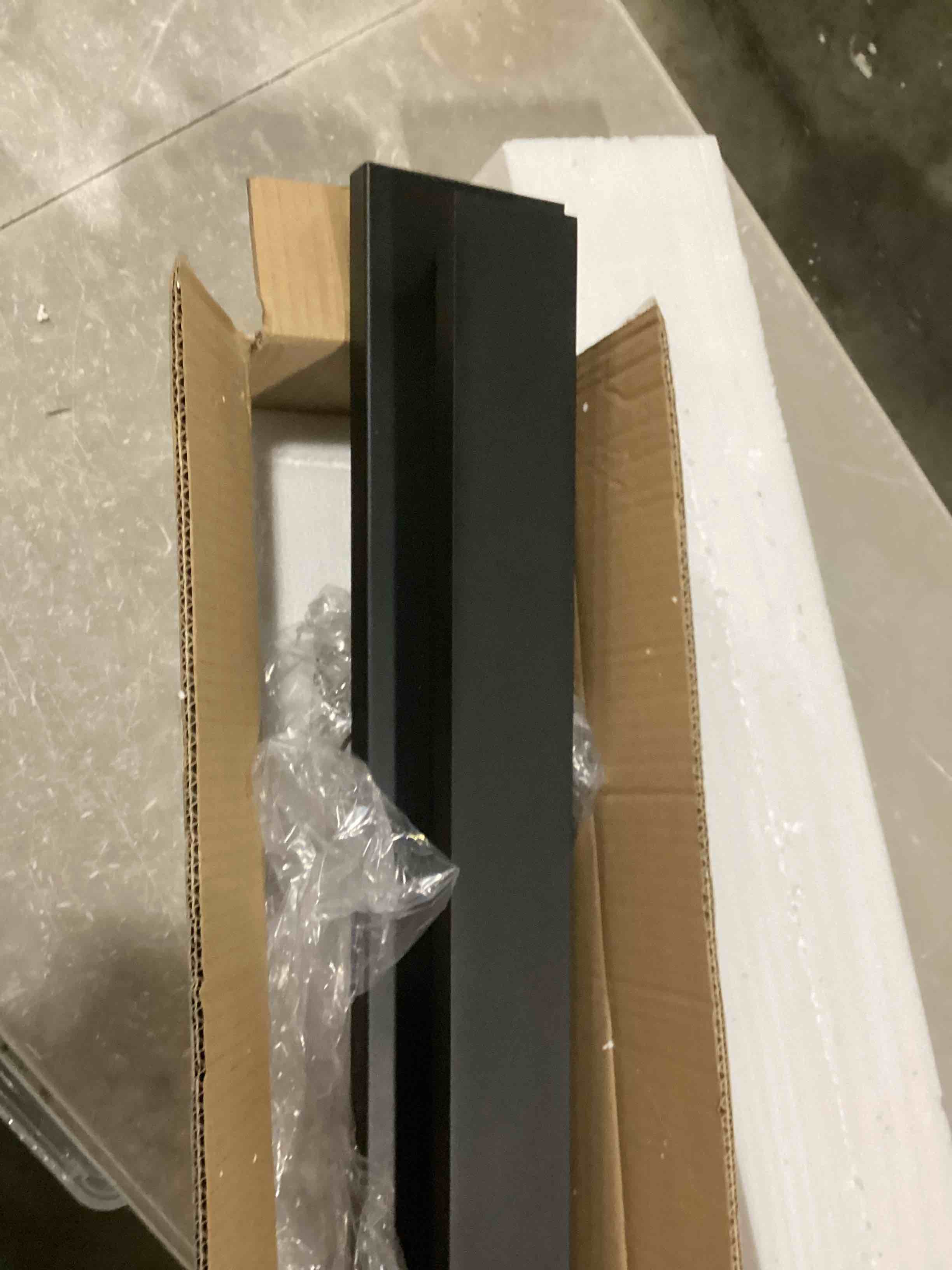 https://s3.amazonaws.com/lotting-images-prod/bidfta/ORG6837687_1734017273507.jpeg