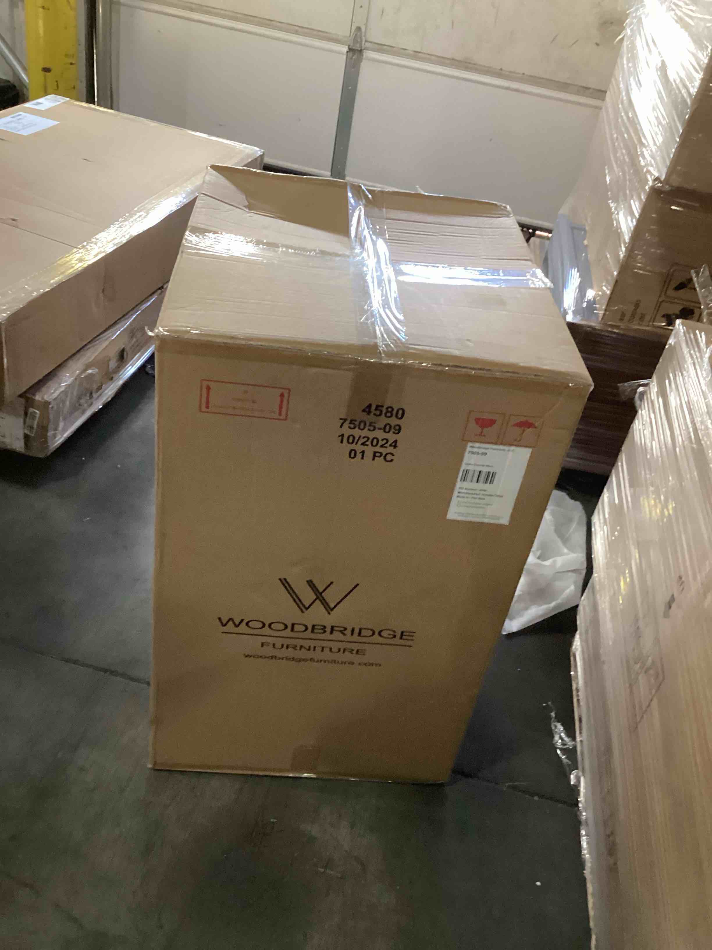 https://s3.amazonaws.com/lotting-images-prod/bidfta/ORG6837914_1734451889103.jpeg