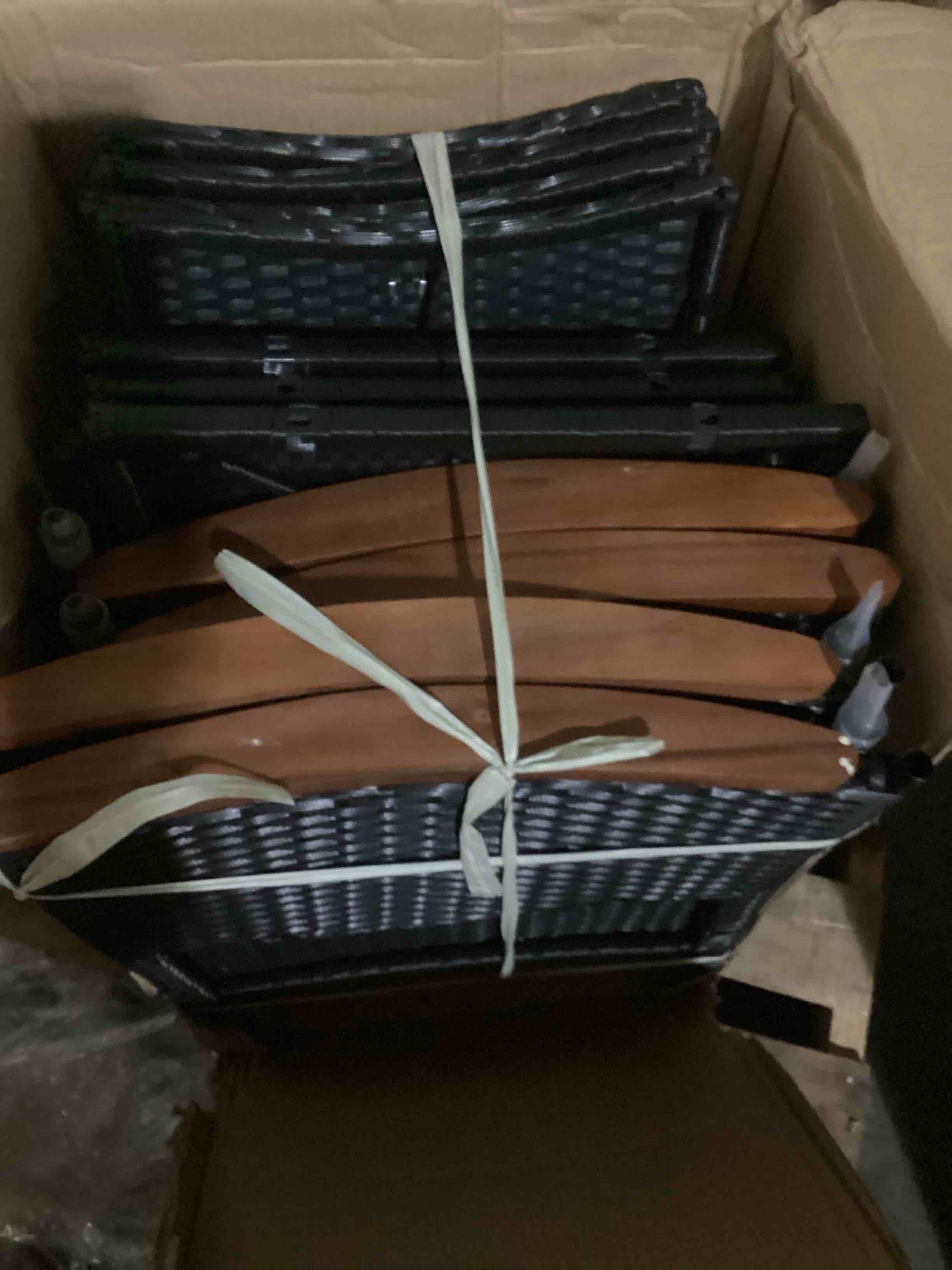 https://s3.amazonaws.com/lotting-images-prod/bidfta/ORG6838143_1734976488440.jpeg