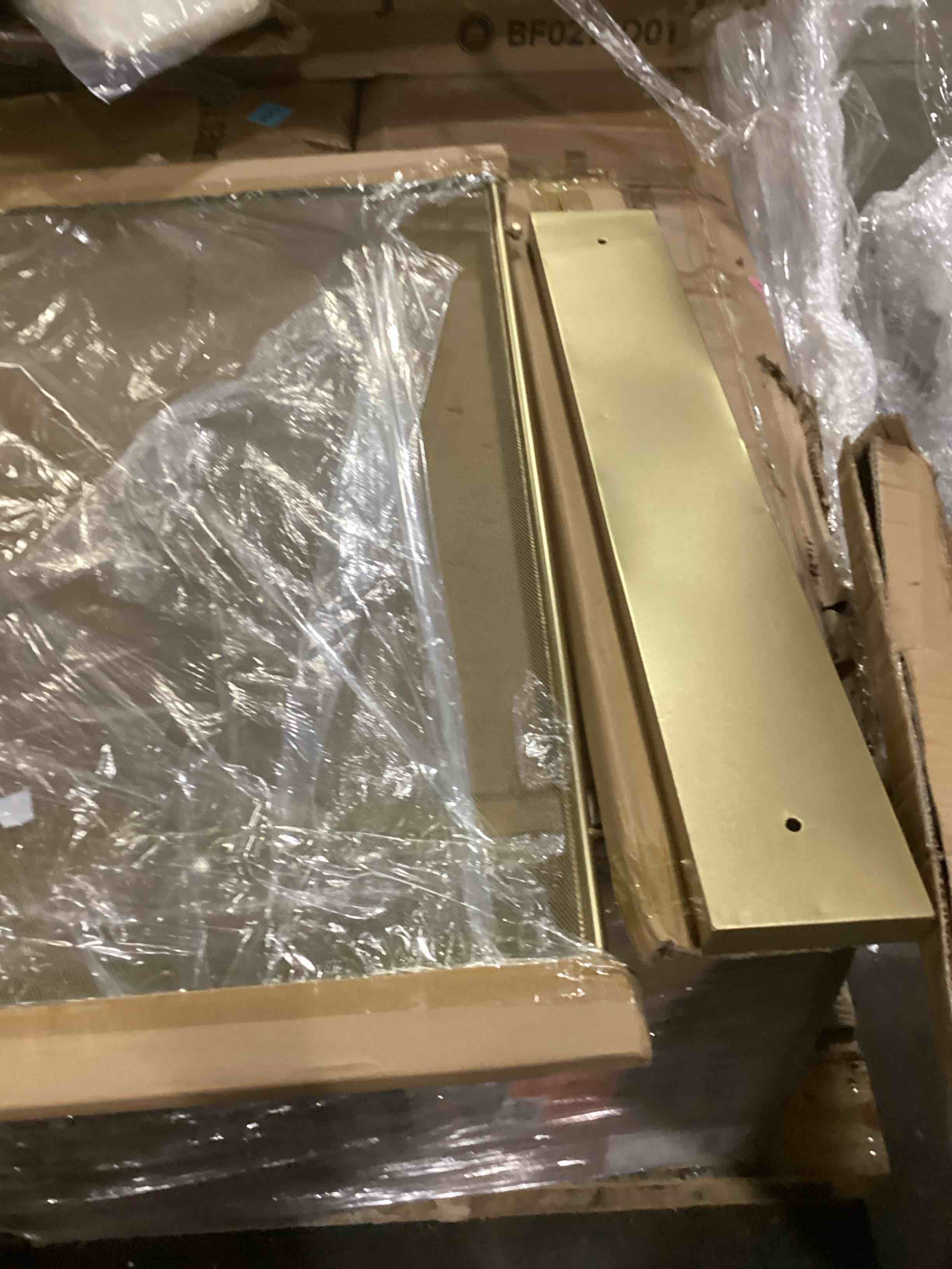 https://s3.amazonaws.com/lotting-images-prod/bidfta/ORG6838311_1735304784627.jpeg