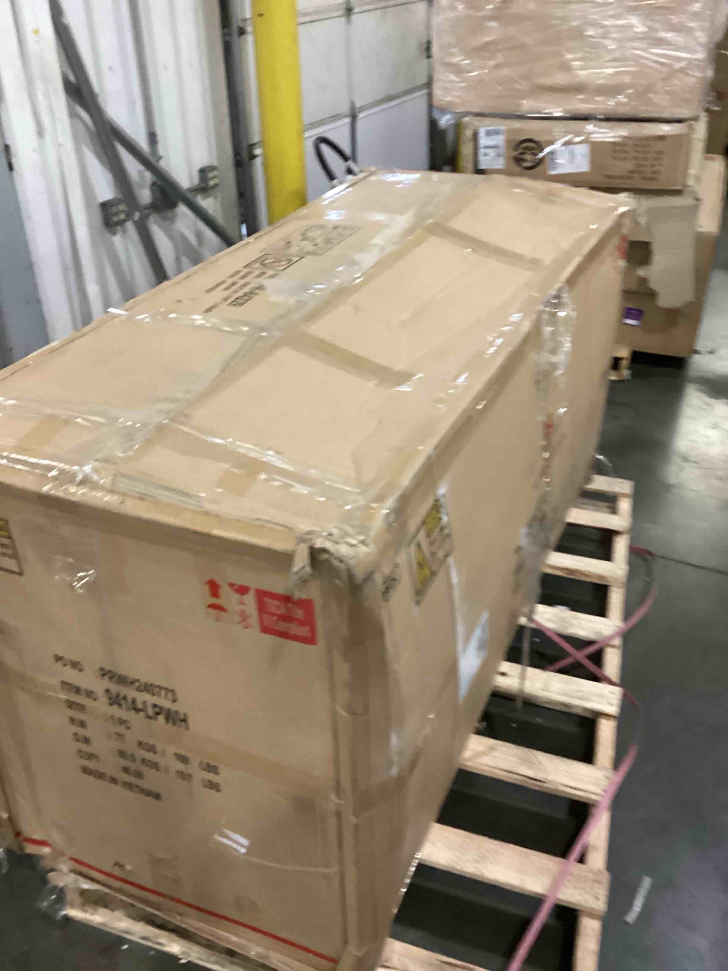 https://s3.amazonaws.com/lotting-images-prod/bidfta/ORG6838430_1735668855813.jpeg