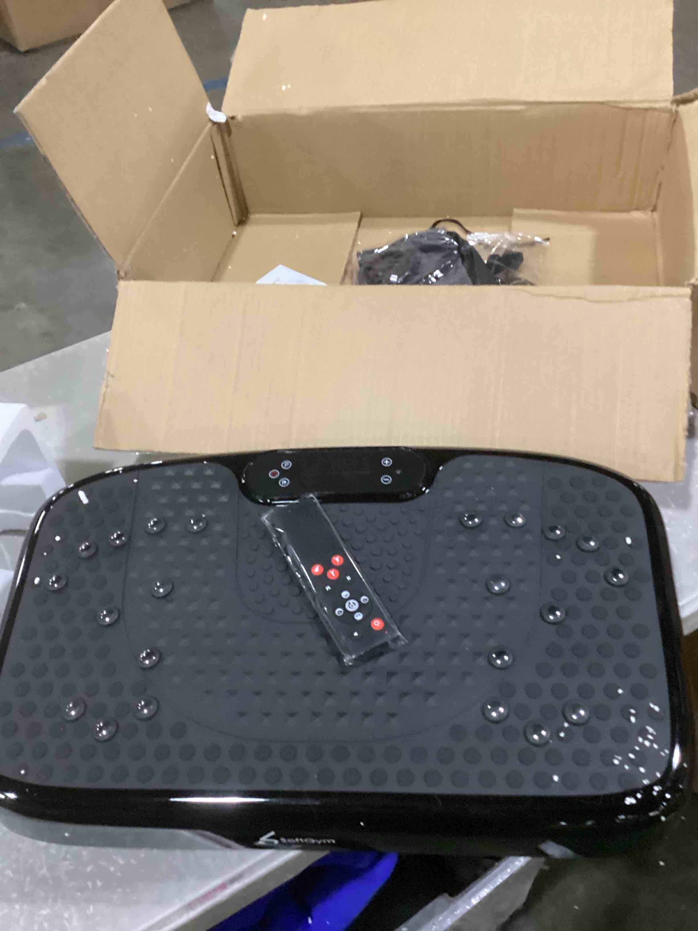 https://s3.amazonaws.com/lotting-images-prod/bidfta/ORG6838605_1736347747785.jpeg