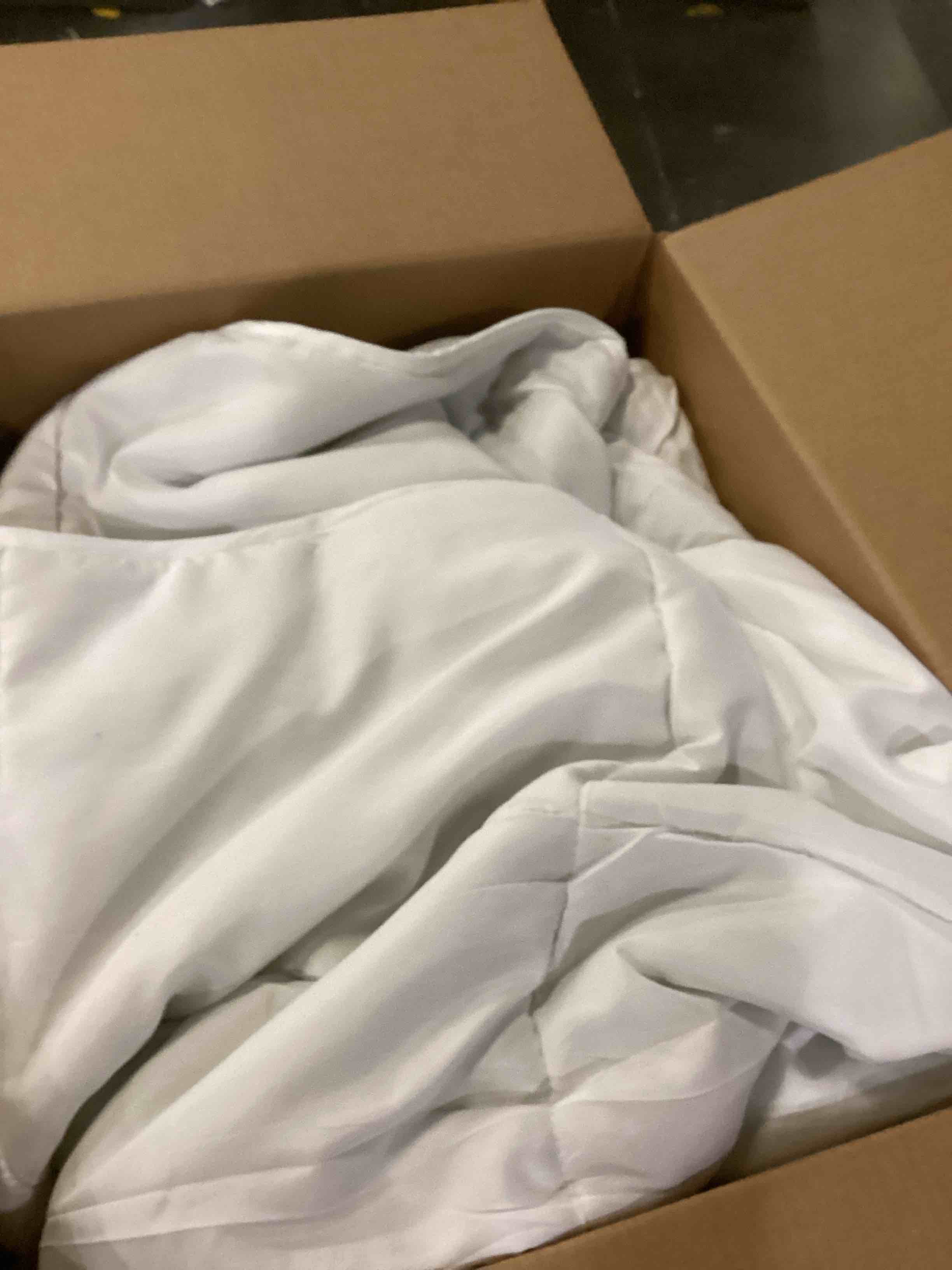 https://s3.amazonaws.com/lotting-images-prod/bidfta/ORG6840550_1736433730379.jpeg