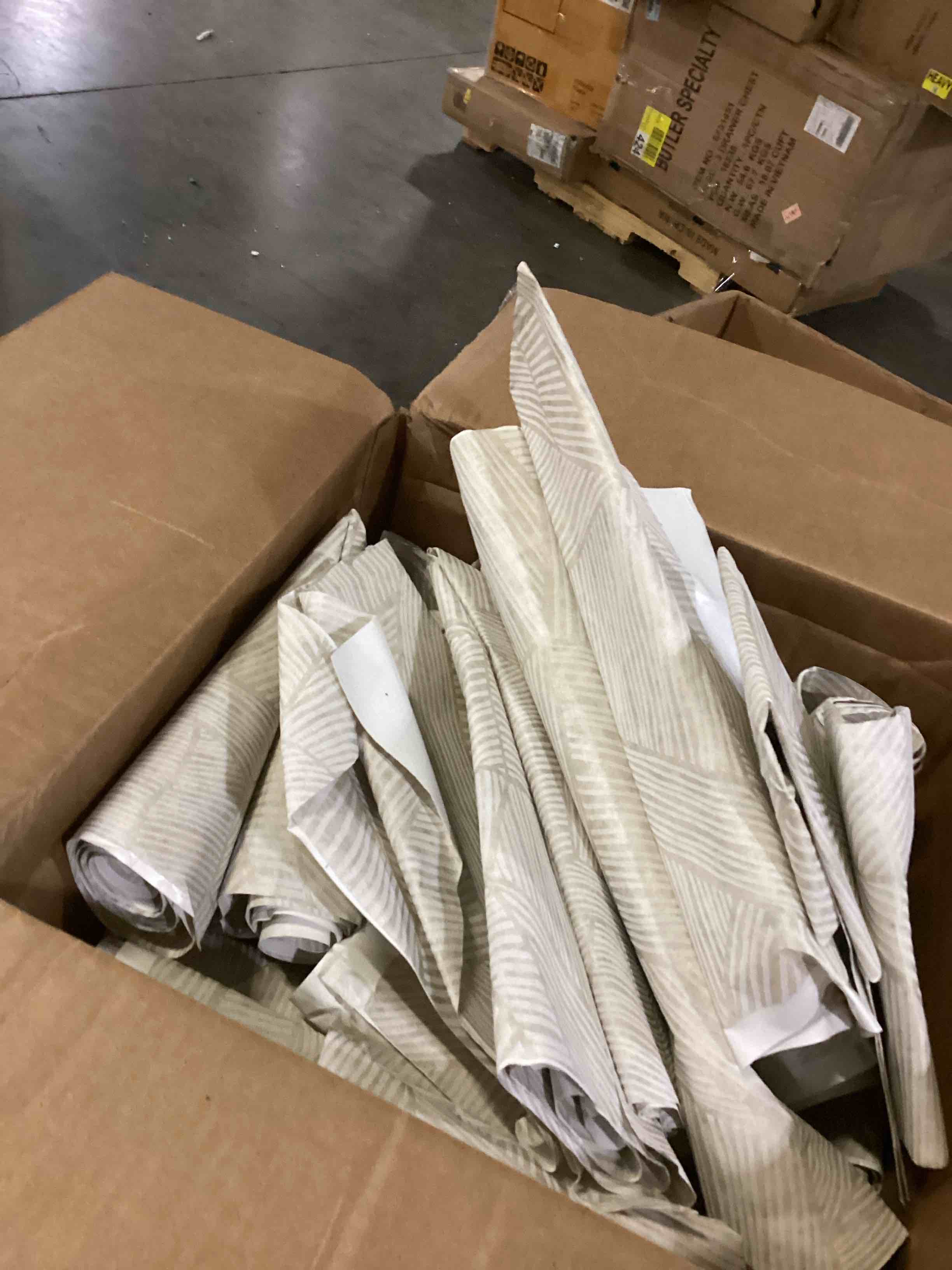 https://s3.amazonaws.com/lotting-images-prod/bidfta/ORG6841050_1736962511906.jpeg