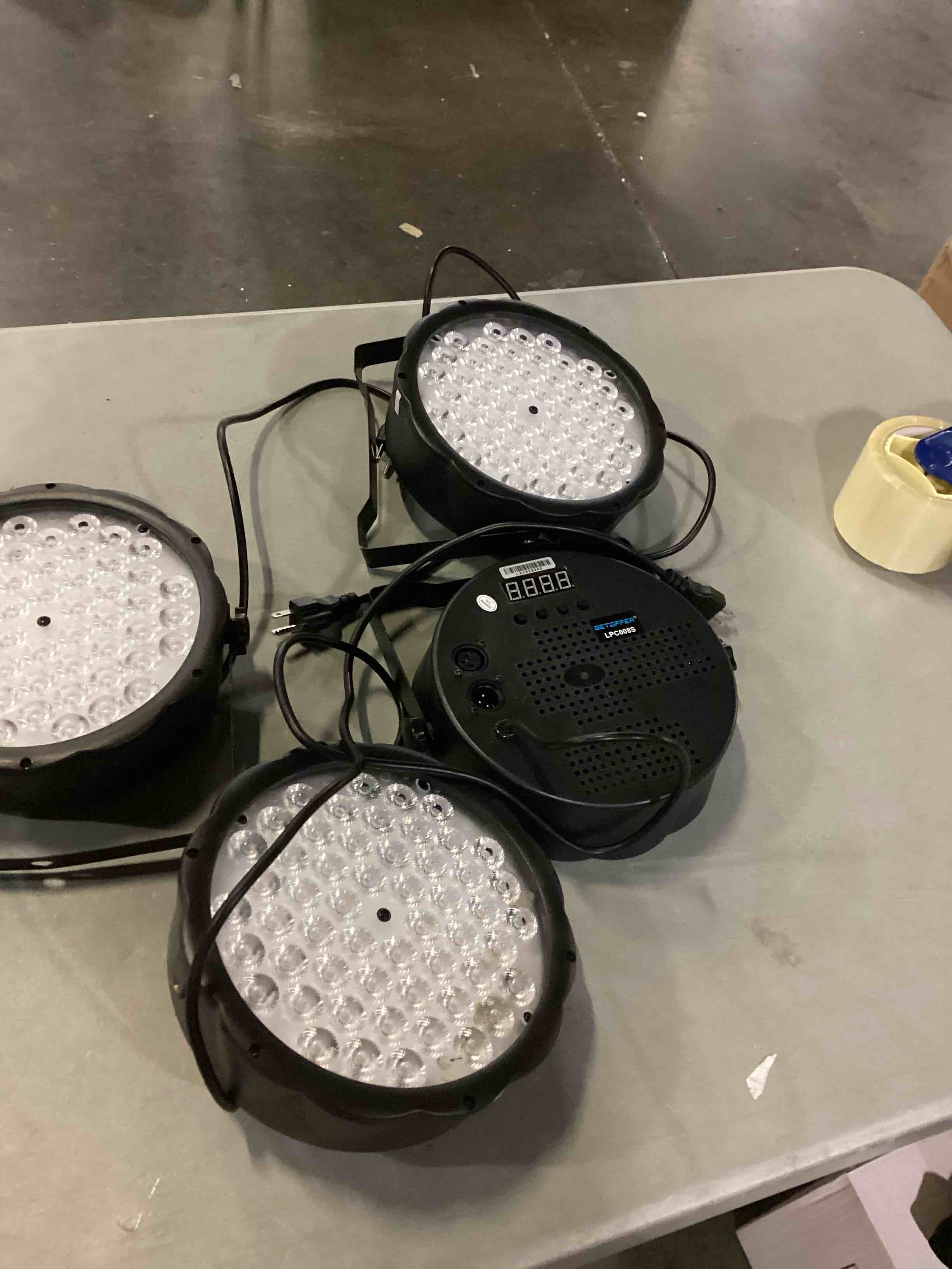 https://s3.amazonaws.com/lotting-images-prod/bidfta/ORG6841186_1737127271742.jpeg