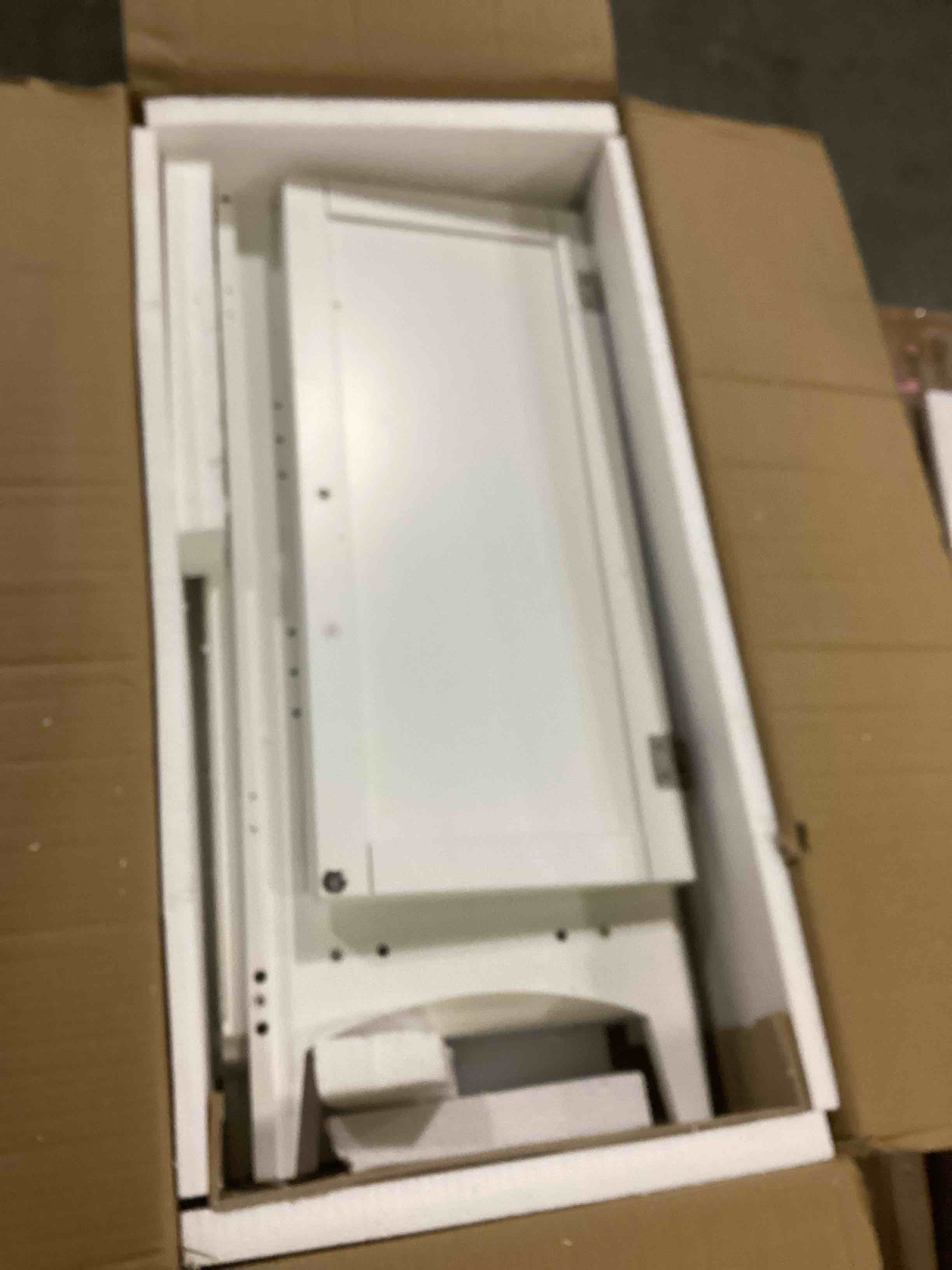 https://s3.amazonaws.com/lotting-images-prod/bidfta/ORG6841218_1737140031051.jpeg