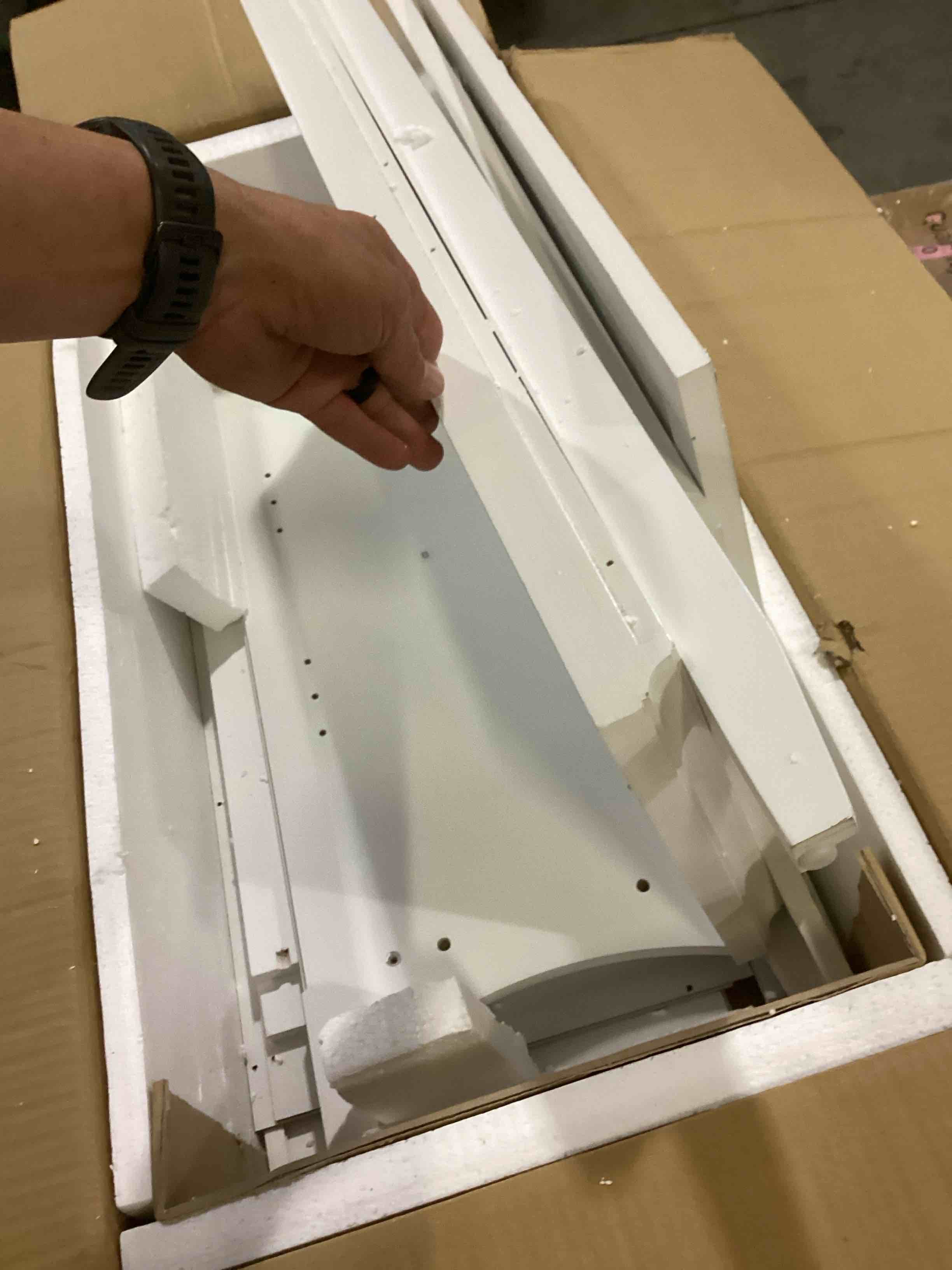 https://s3.amazonaws.com/lotting-images-prod/bidfta/ORG6841218_1737140037627.jpeg