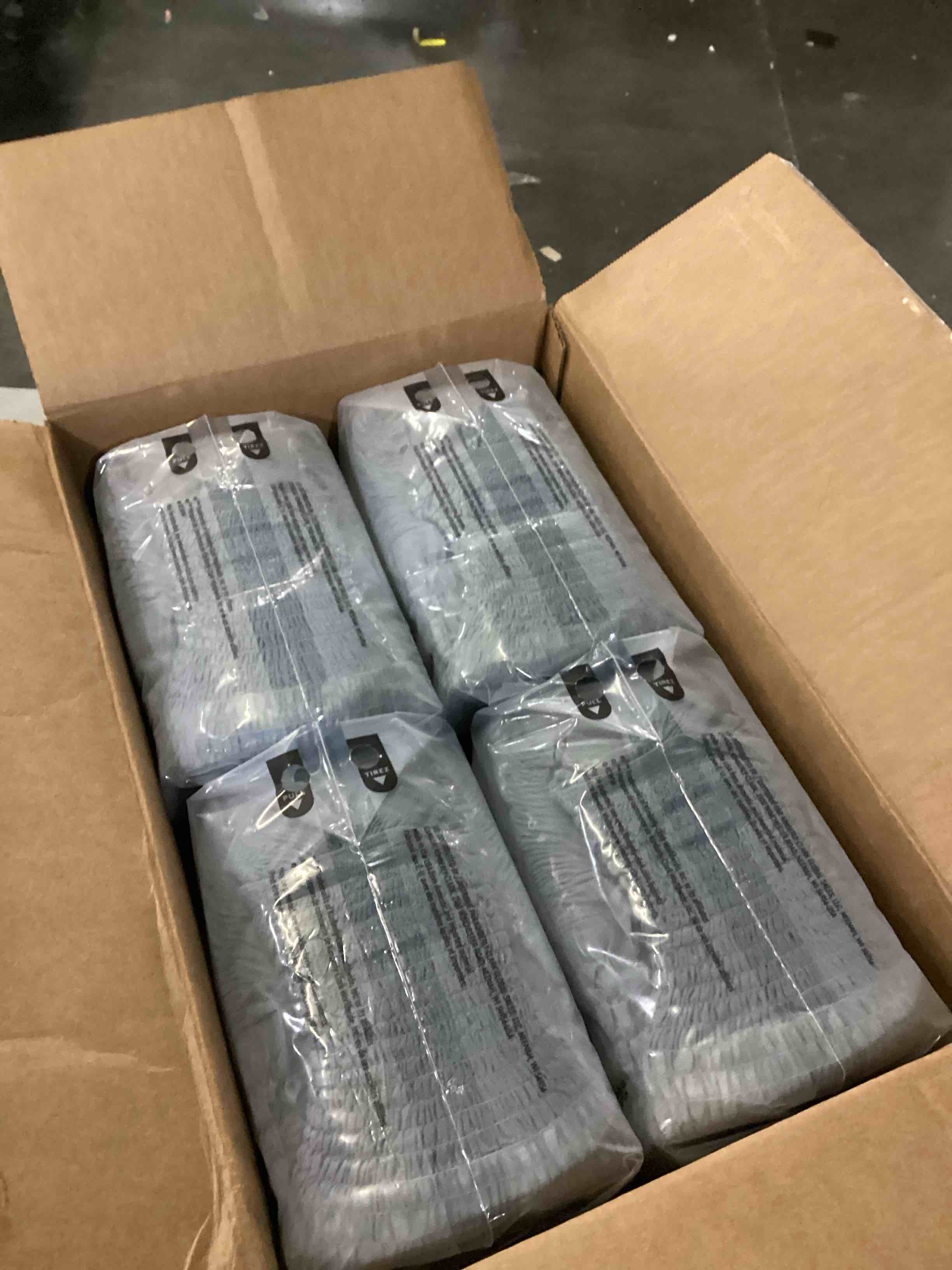 https://s3.amazonaws.com/lotting-images-prod/bidfta/ORG6841308_1737387885815.jpeg