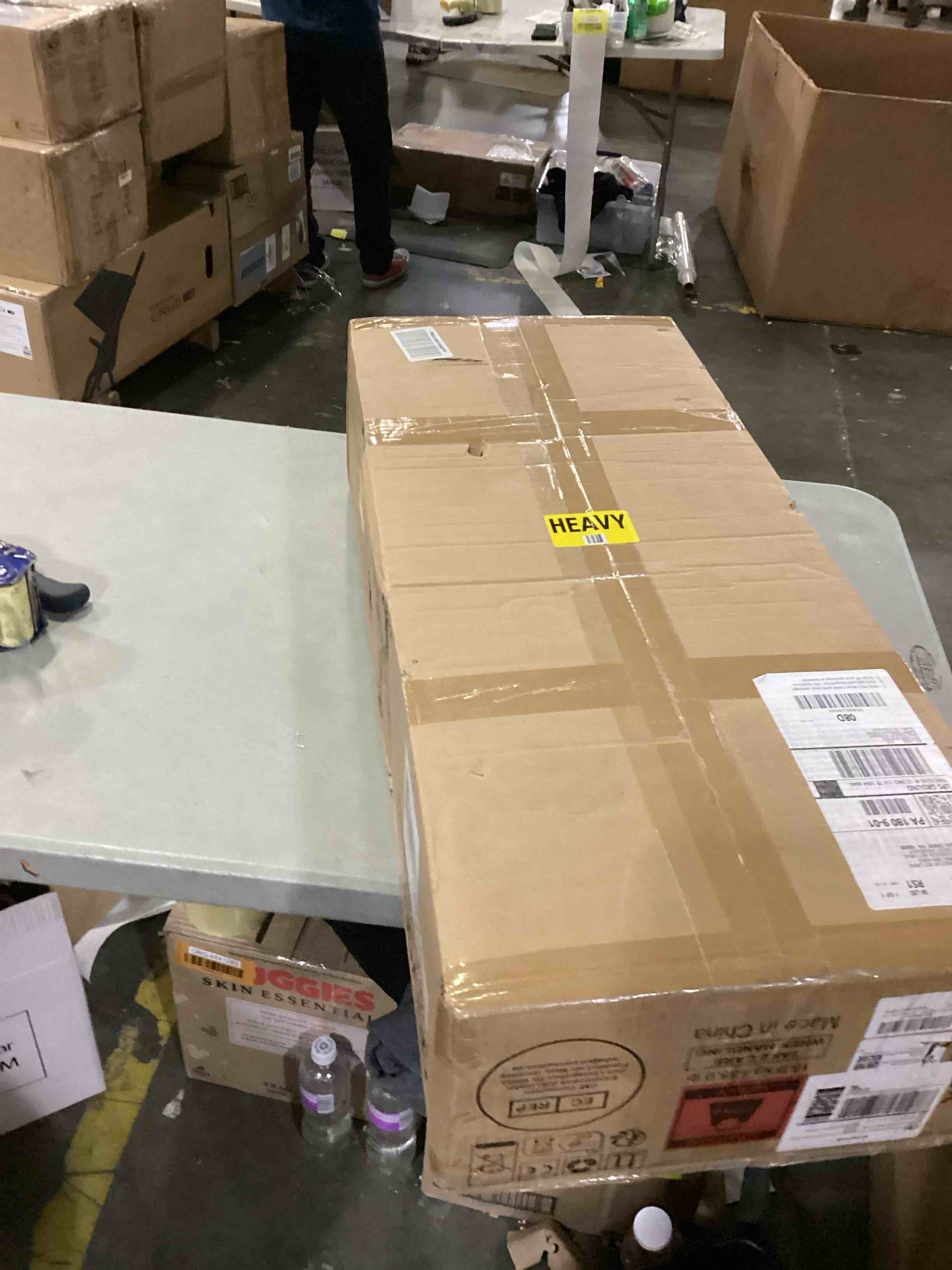 https://s3.amazonaws.com/lotting-images-prod/bidfta/ORG6841364_1737398760435.jpeg